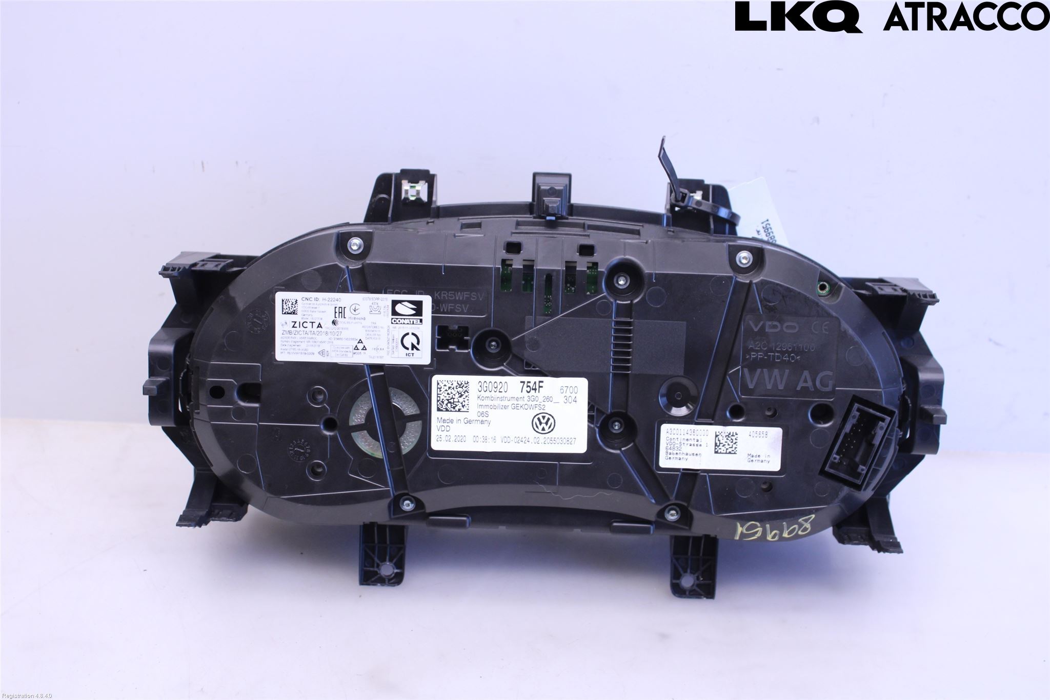 Volkswagen VW PASSAT 20-24 Instrument Komb