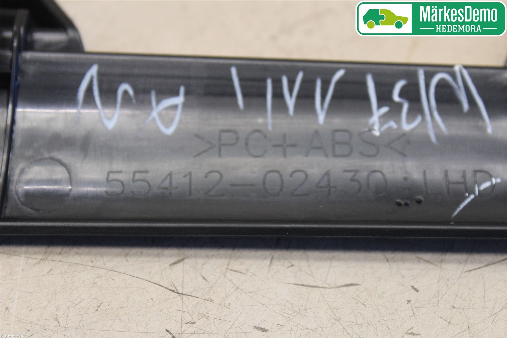 Toyota AURIS 13-19 Instrumentbräda Inlägg-Dekorlist