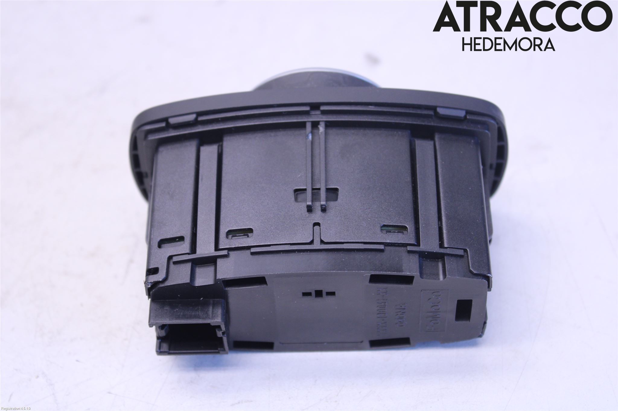 Ford E-TRANSIT SKÅP/BUSS 22- Strömställare Ljus