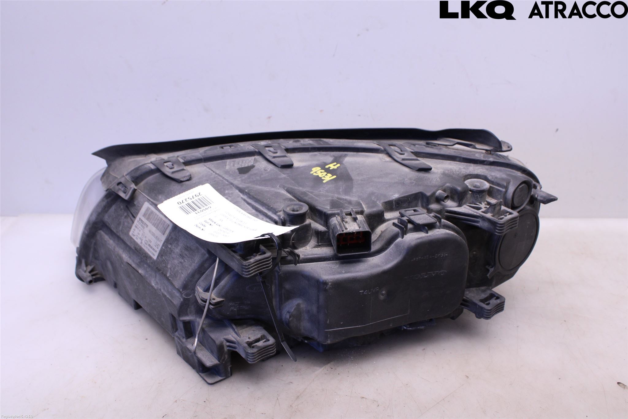 Volvo V70 08-13 Strålkastare Höger