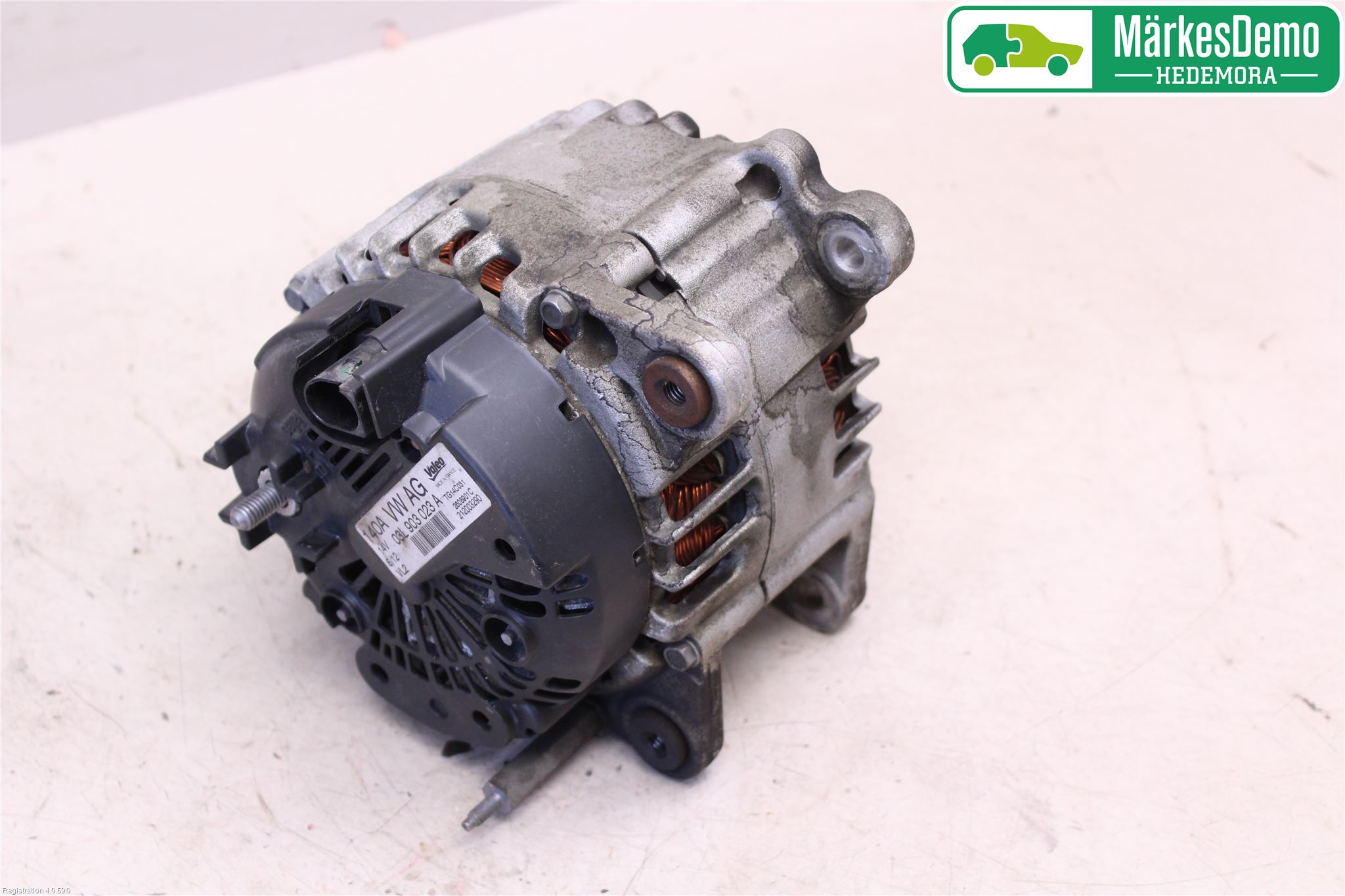 Volkswagen VW GOLF VI 09-13 Generator