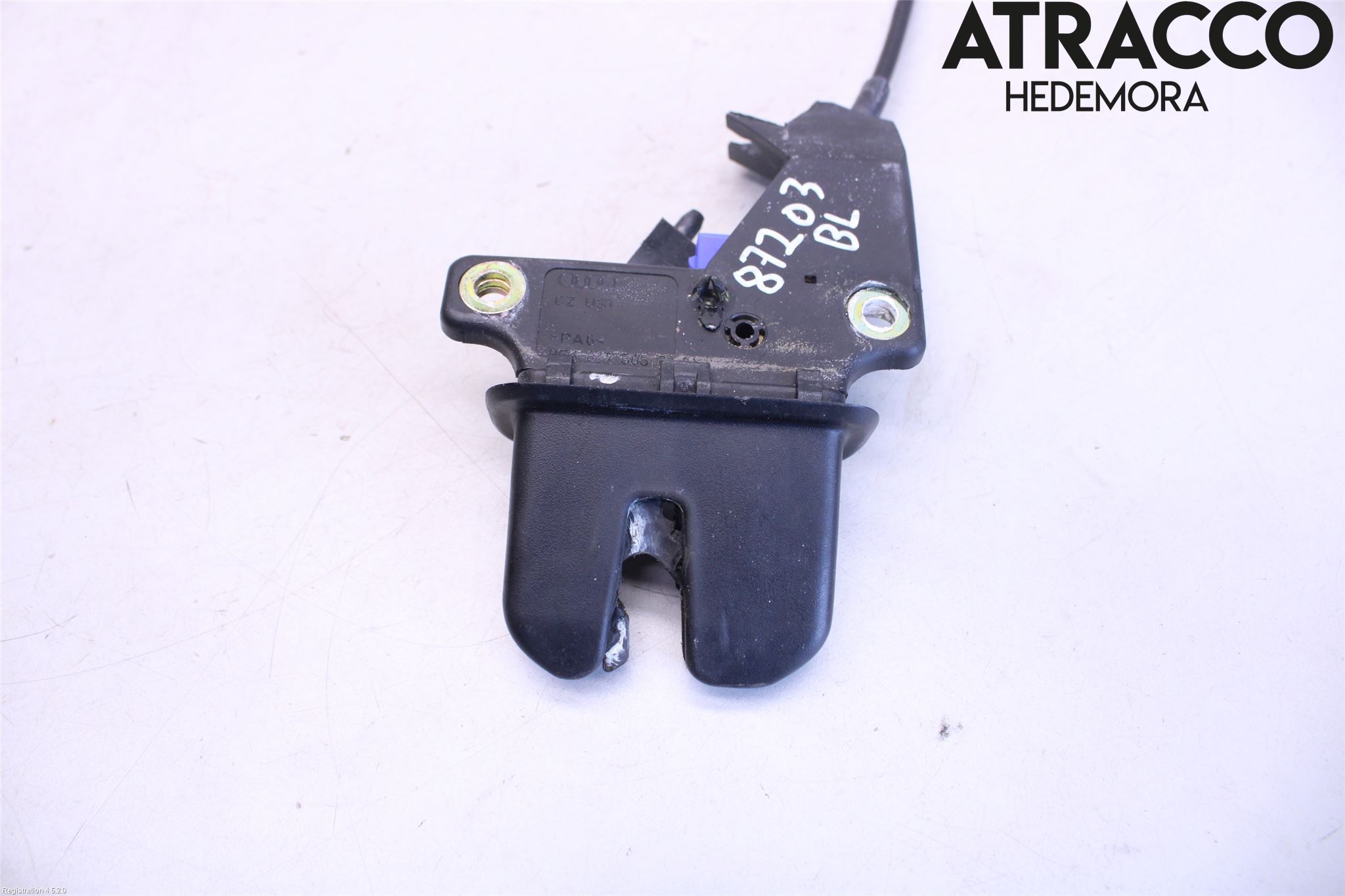 Audi A4/S4 05-07 Låskista Baklucka