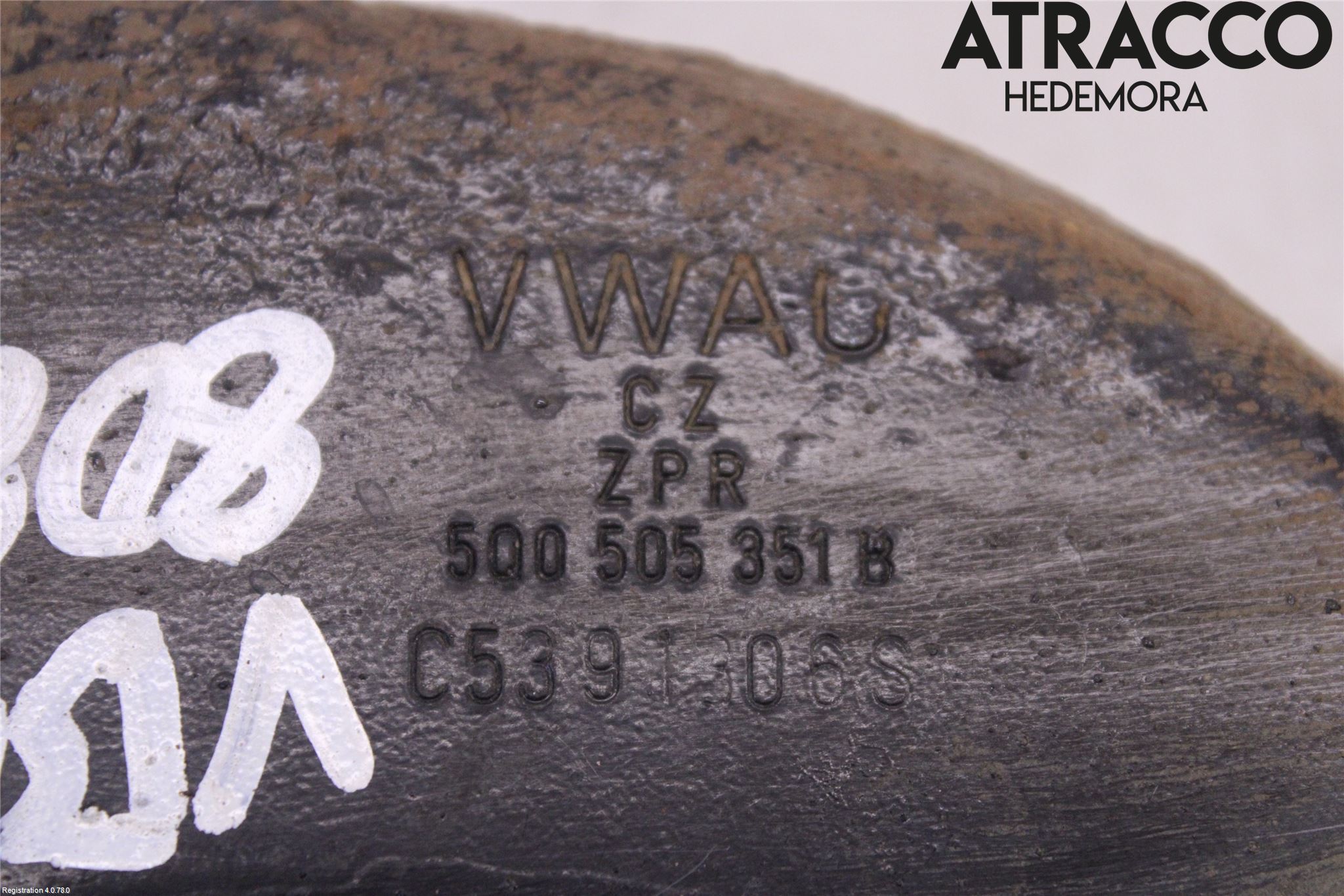 Audi Q3 8U 12-18 Bärarm Bak Övre Vänster