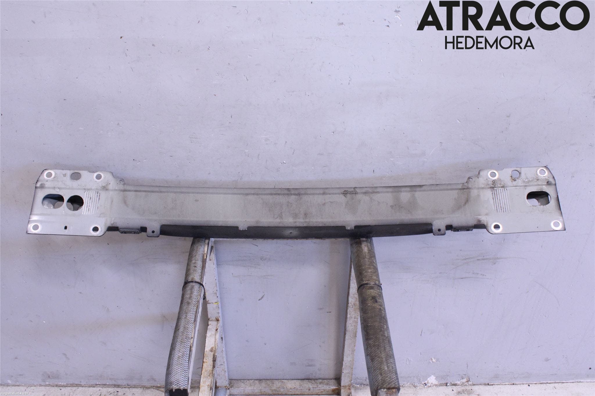 Volvo V70 08-13 Stötfångarbalk Fram