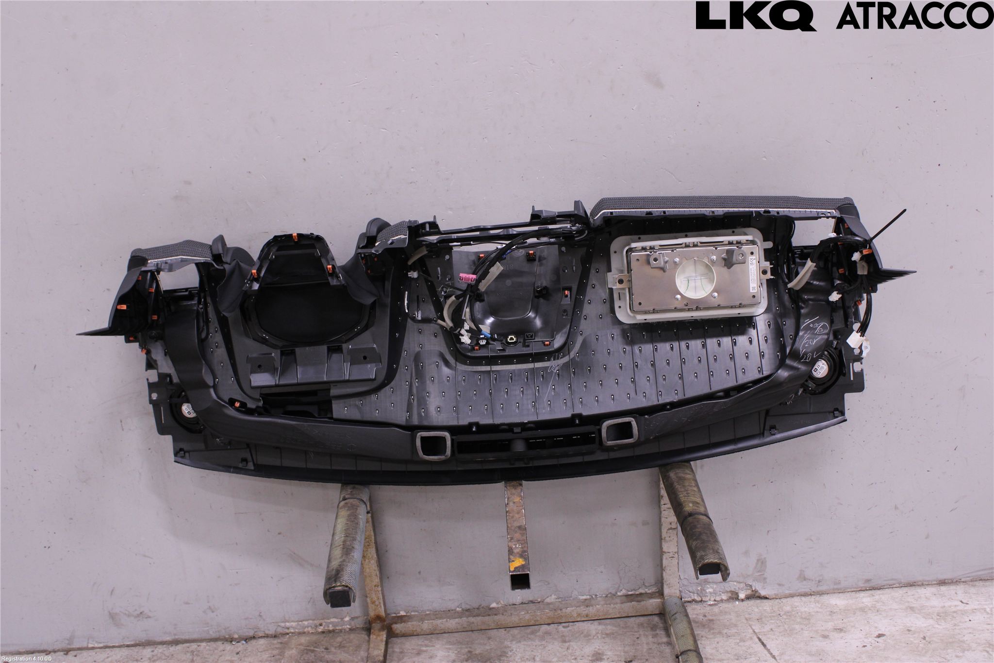 Toyota bZ4X EA10 22- Instrumentbräda