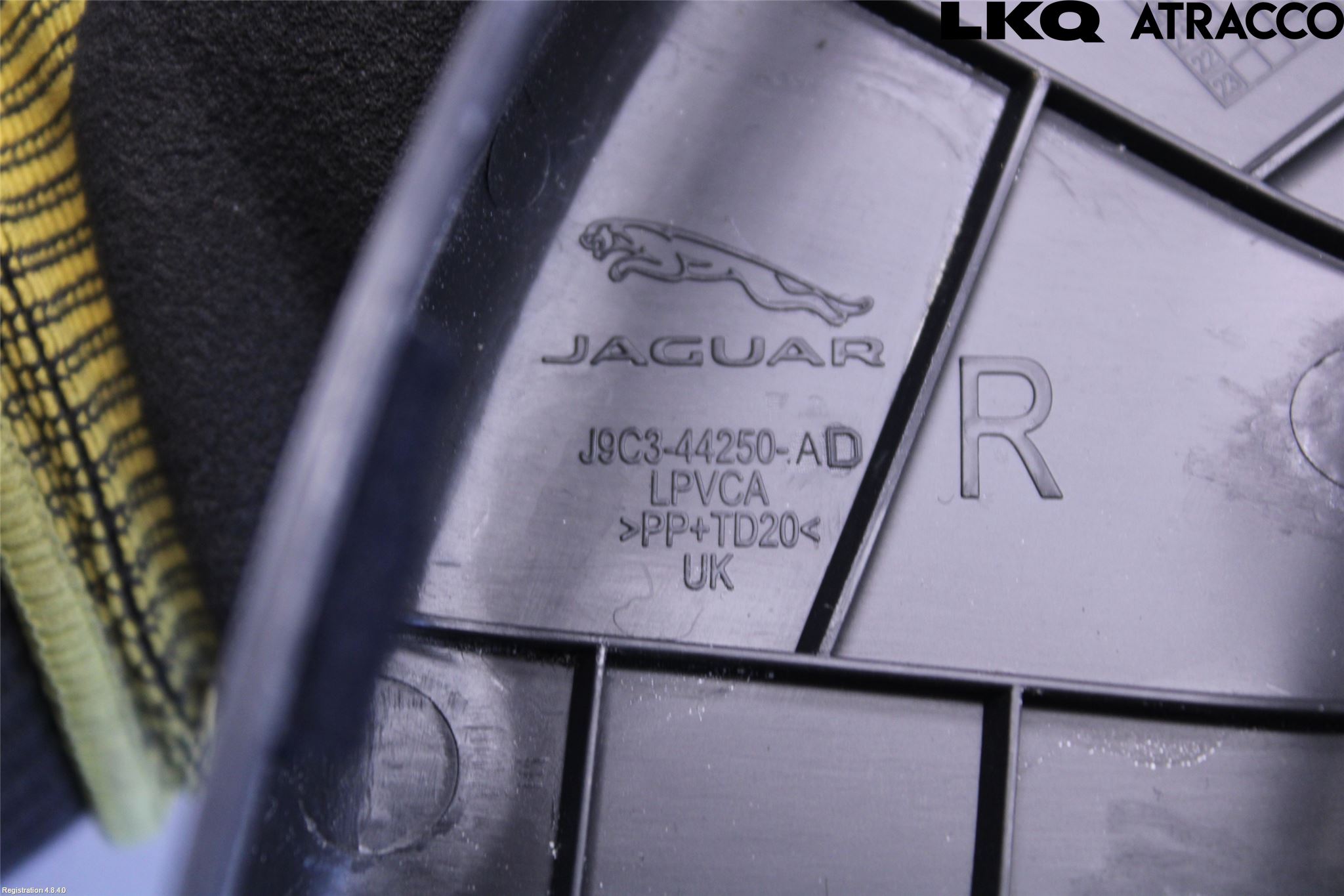 Jaguar E-PACE 17- Inredning Bakluckeklädsel