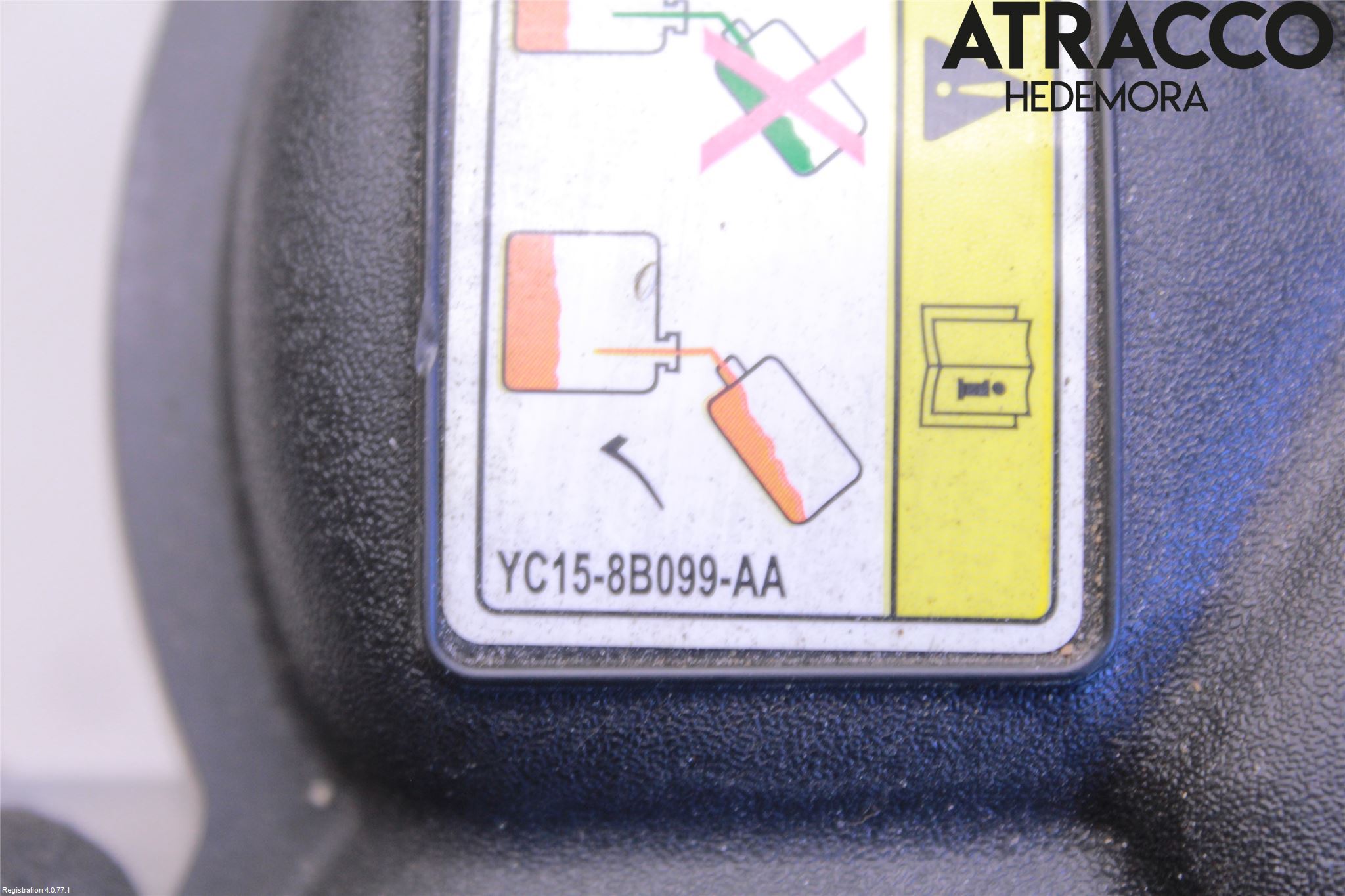 Jaguar XE (X760) 15-24 Expansionstank