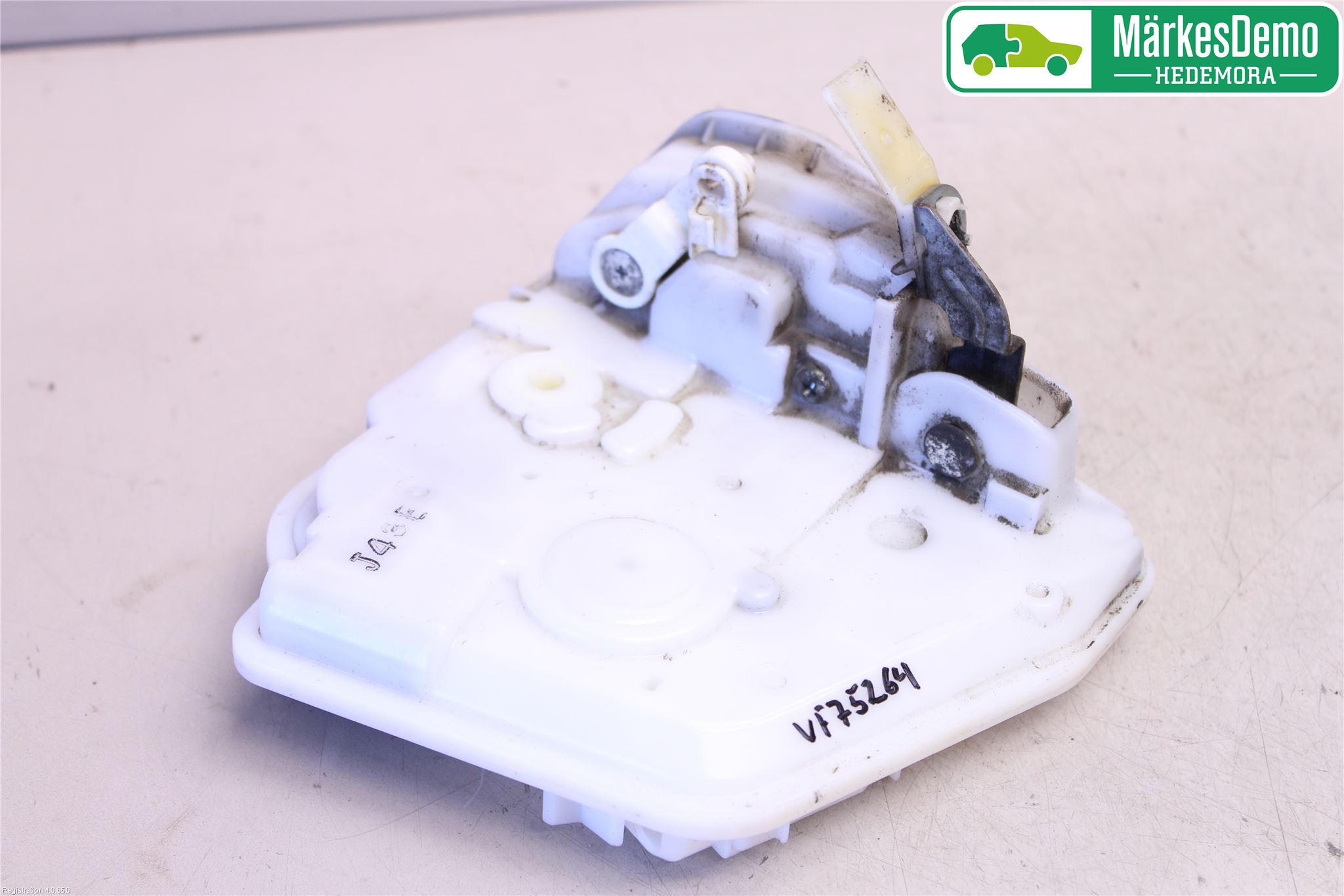 Mazda 3 II 09-13 Låskista-Dörrlås