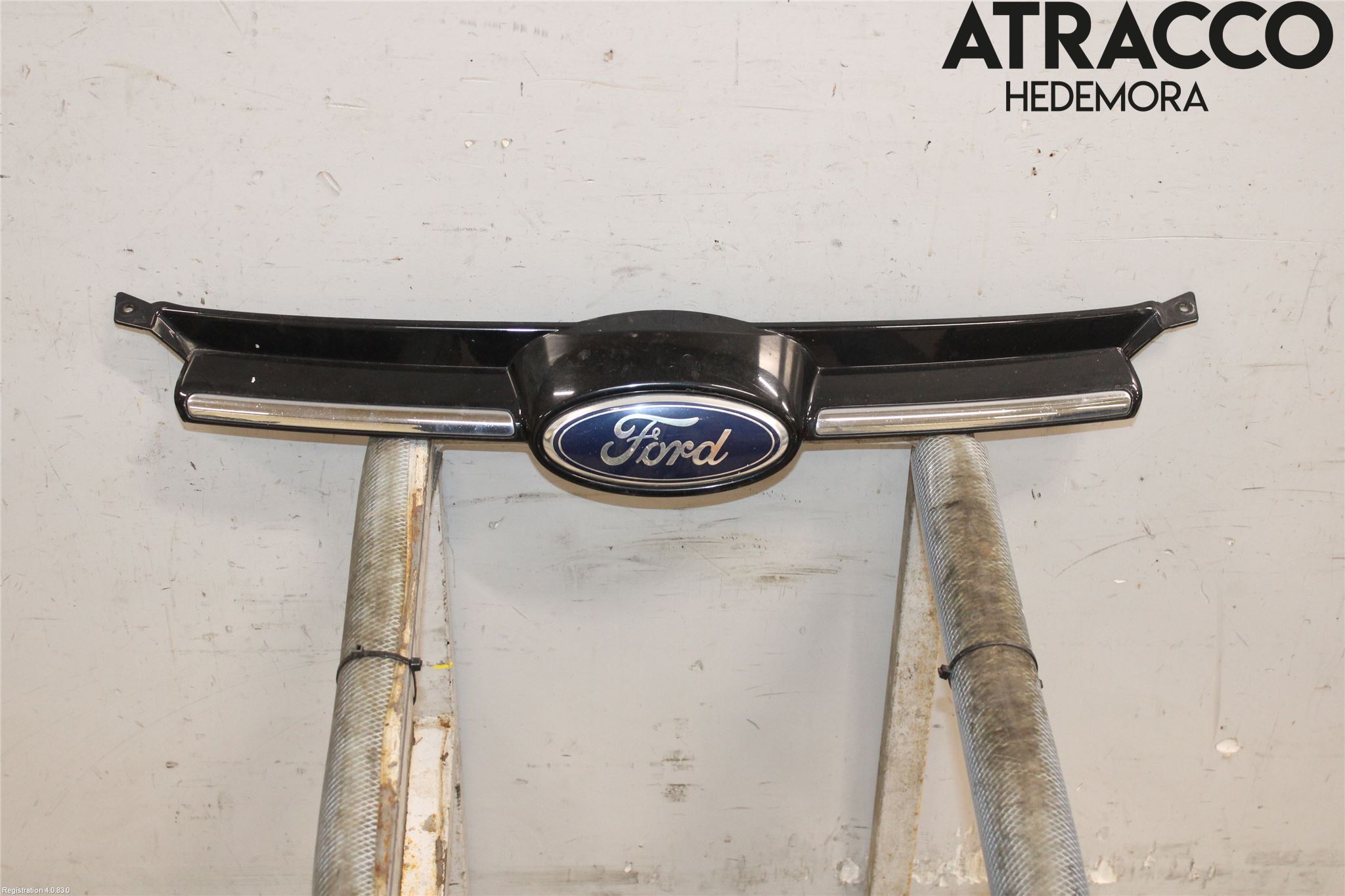 Ford FOCUS 11-14 Grill Komp