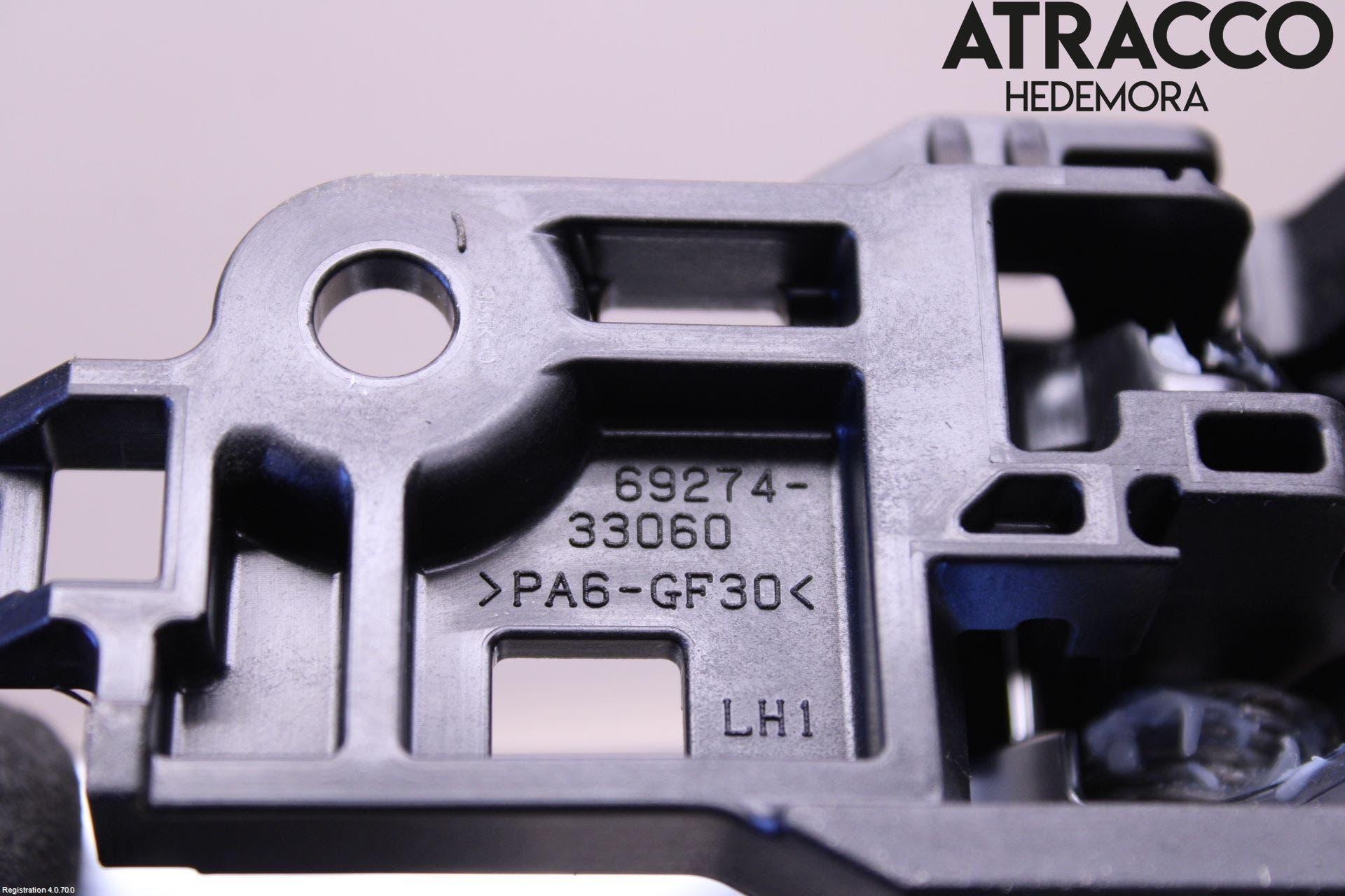 Toyota RAV4 19- Dörrhandtag Inre Vä