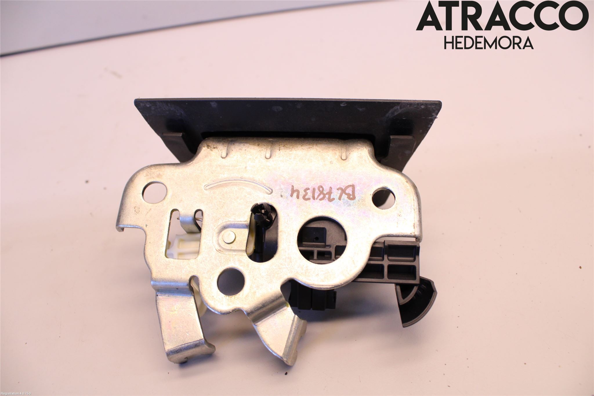 Audi A4/S4 08-11 Låskista Baklucka