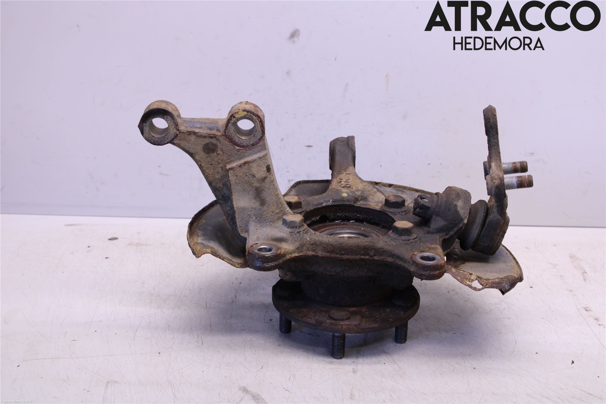 Toyota AVENSIS 09-15 Styrspindel Lagerhus Hö