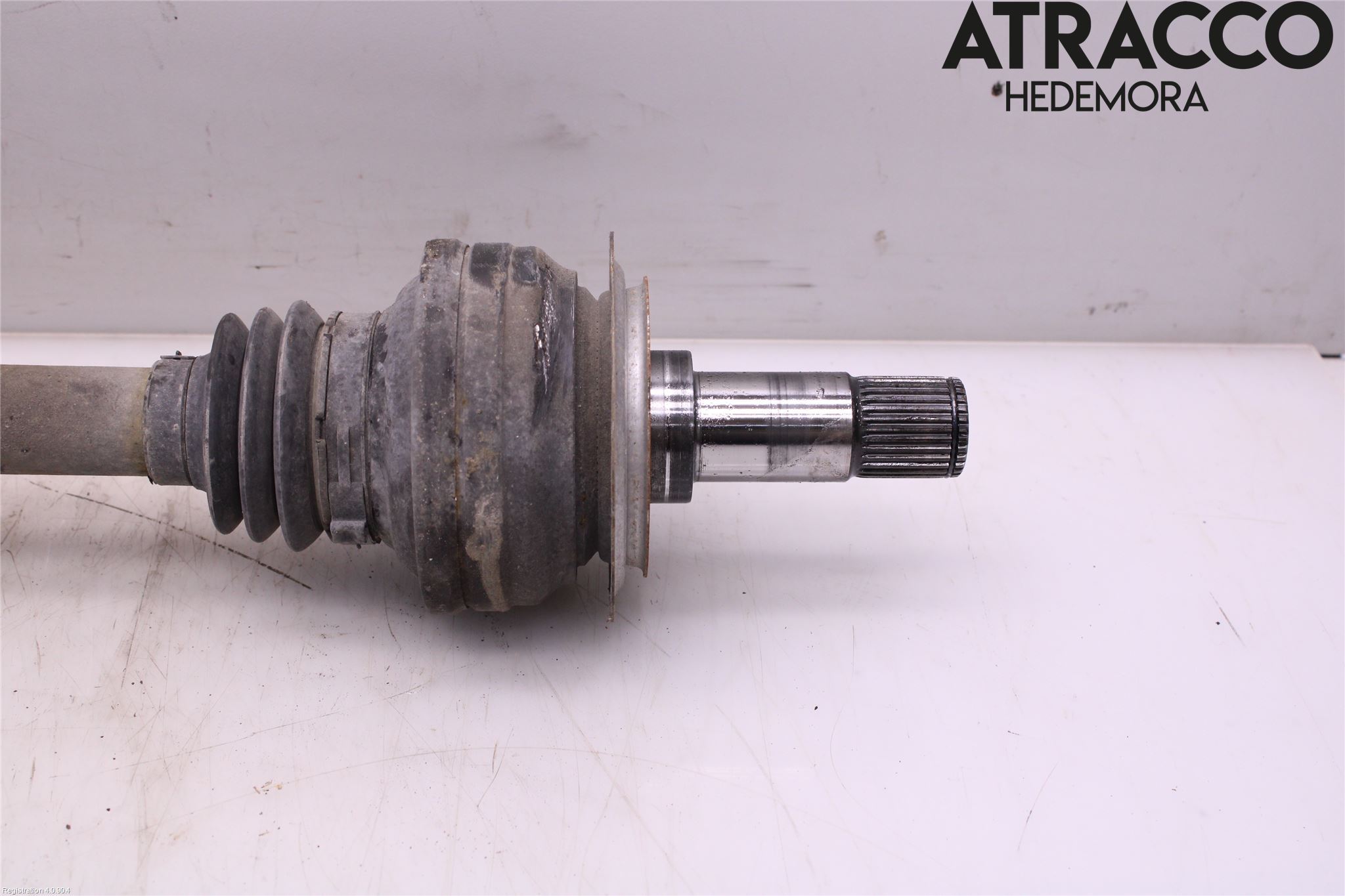 Mercedes-Benz MB E-KLASS (W213) 16-23 Drivaxel Bak Vänster
