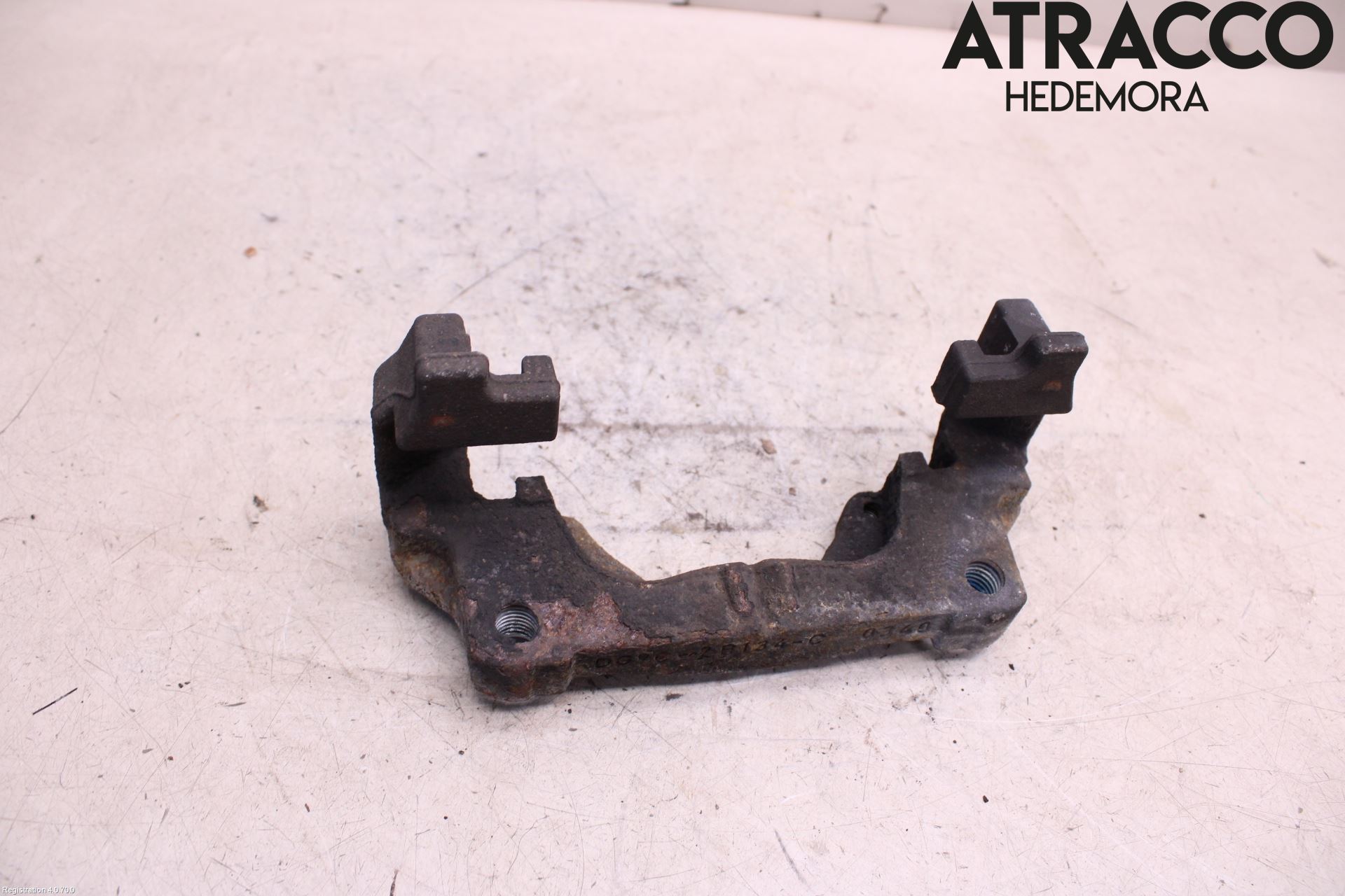 Ford MONDEO 15-22 Bromsokshållare