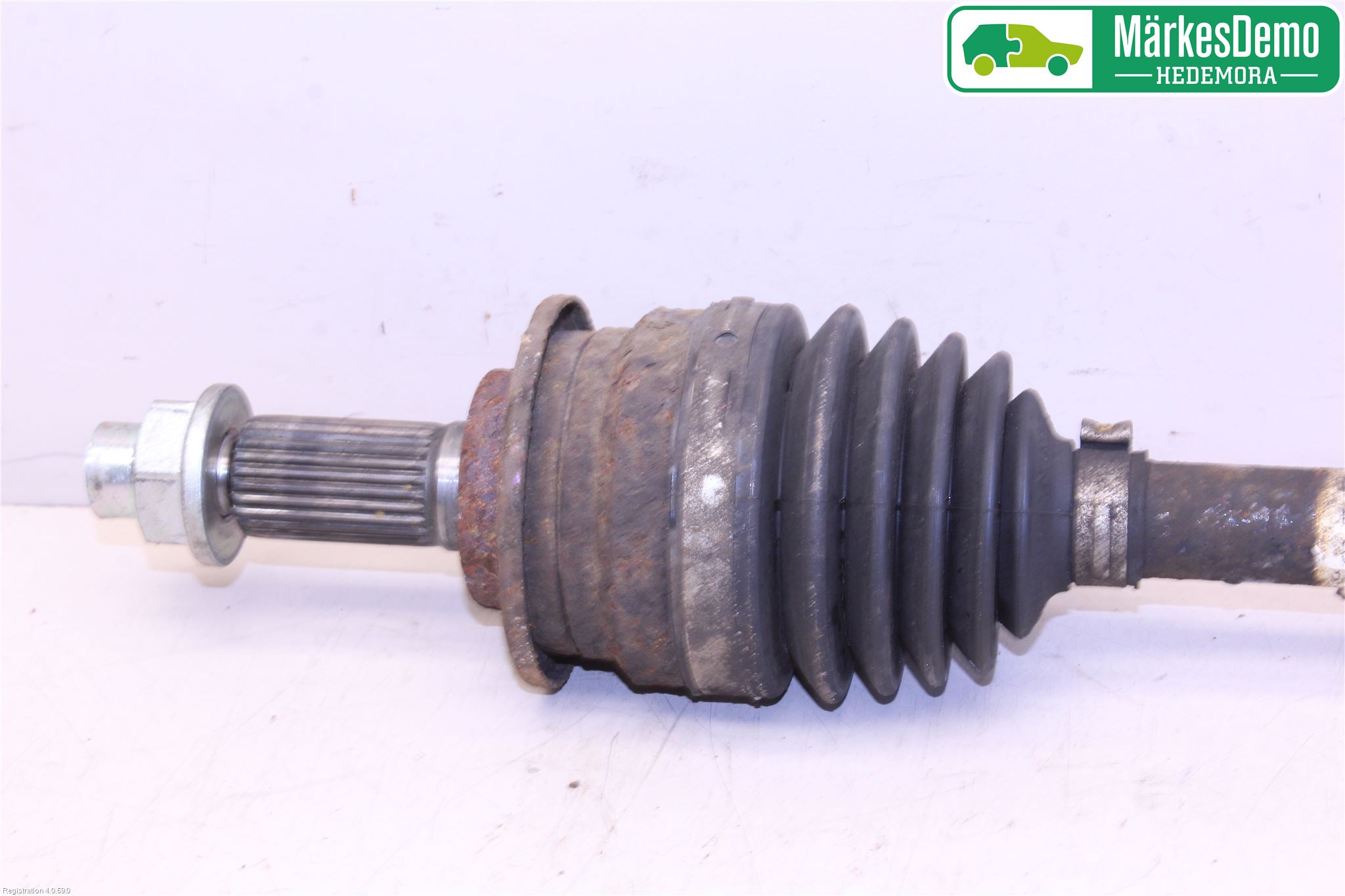 Suzuki SWIFT 05-10 Drivaxel Fram Vänster