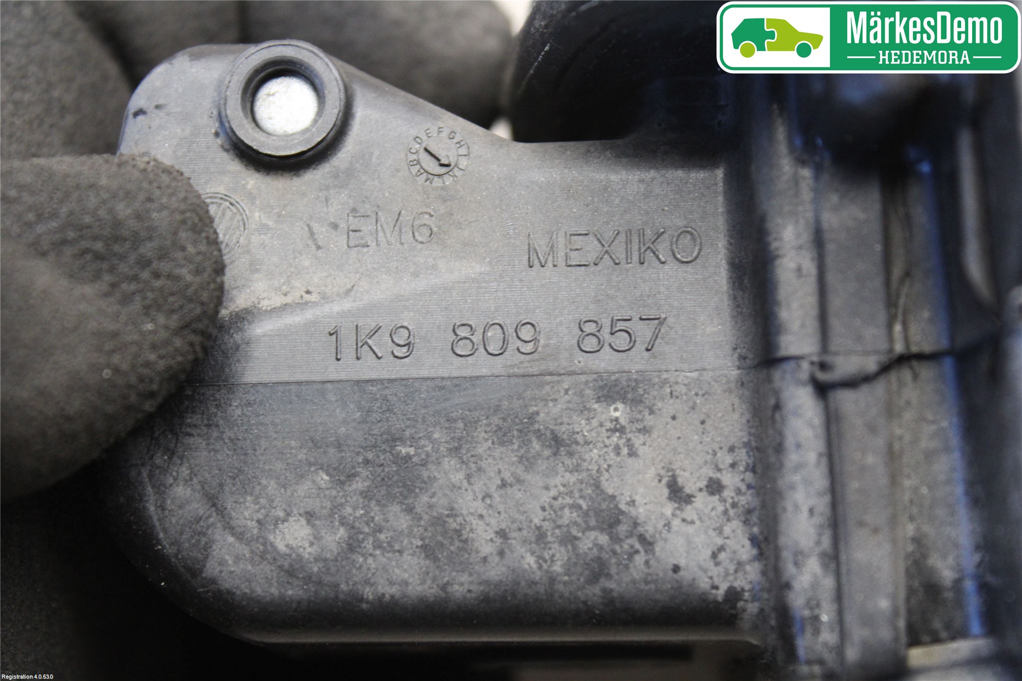 Volkswagen VW GOLF VI 09-13 Tanklucka