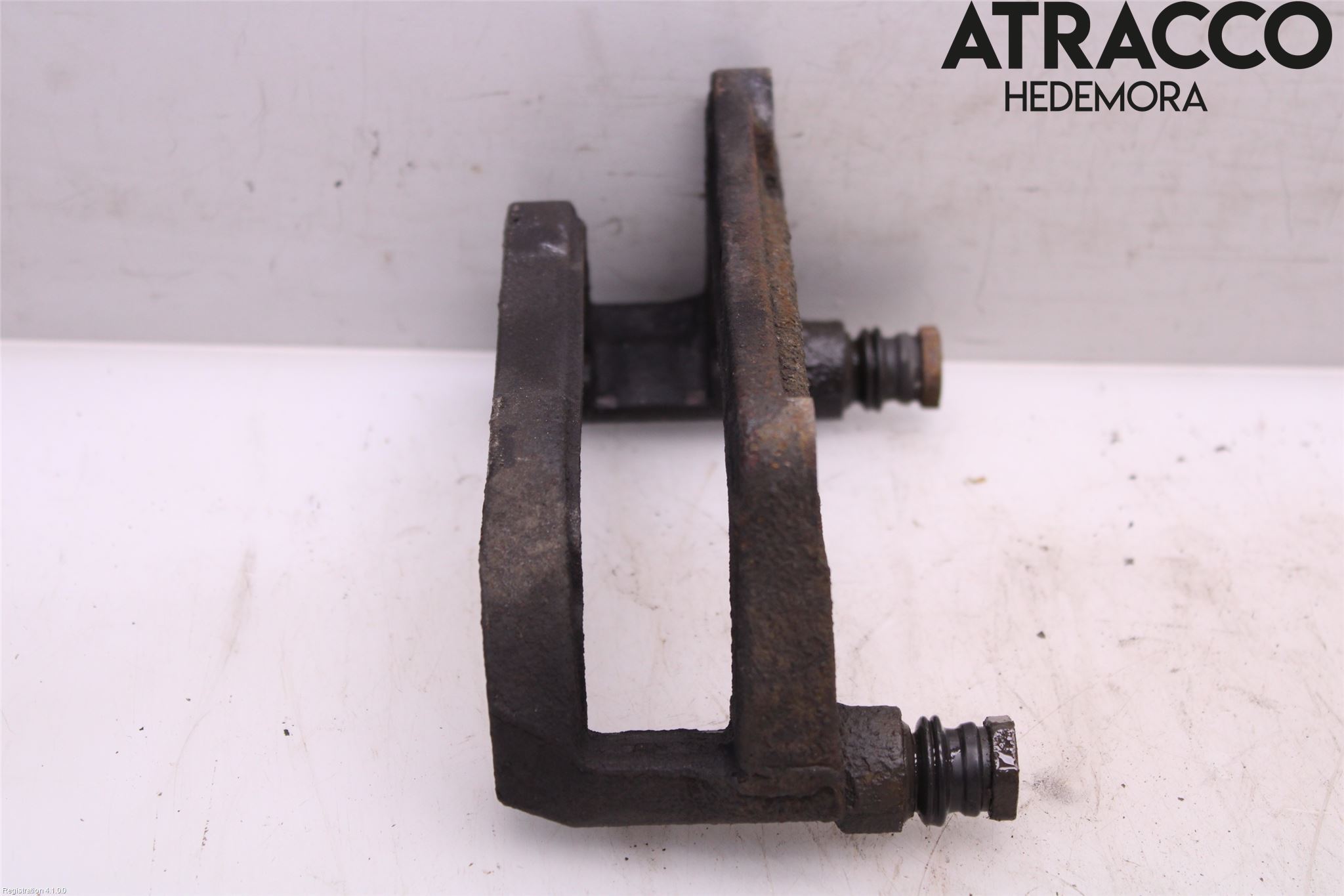 Subaru IMPREZA V 18- Bromsokshållare