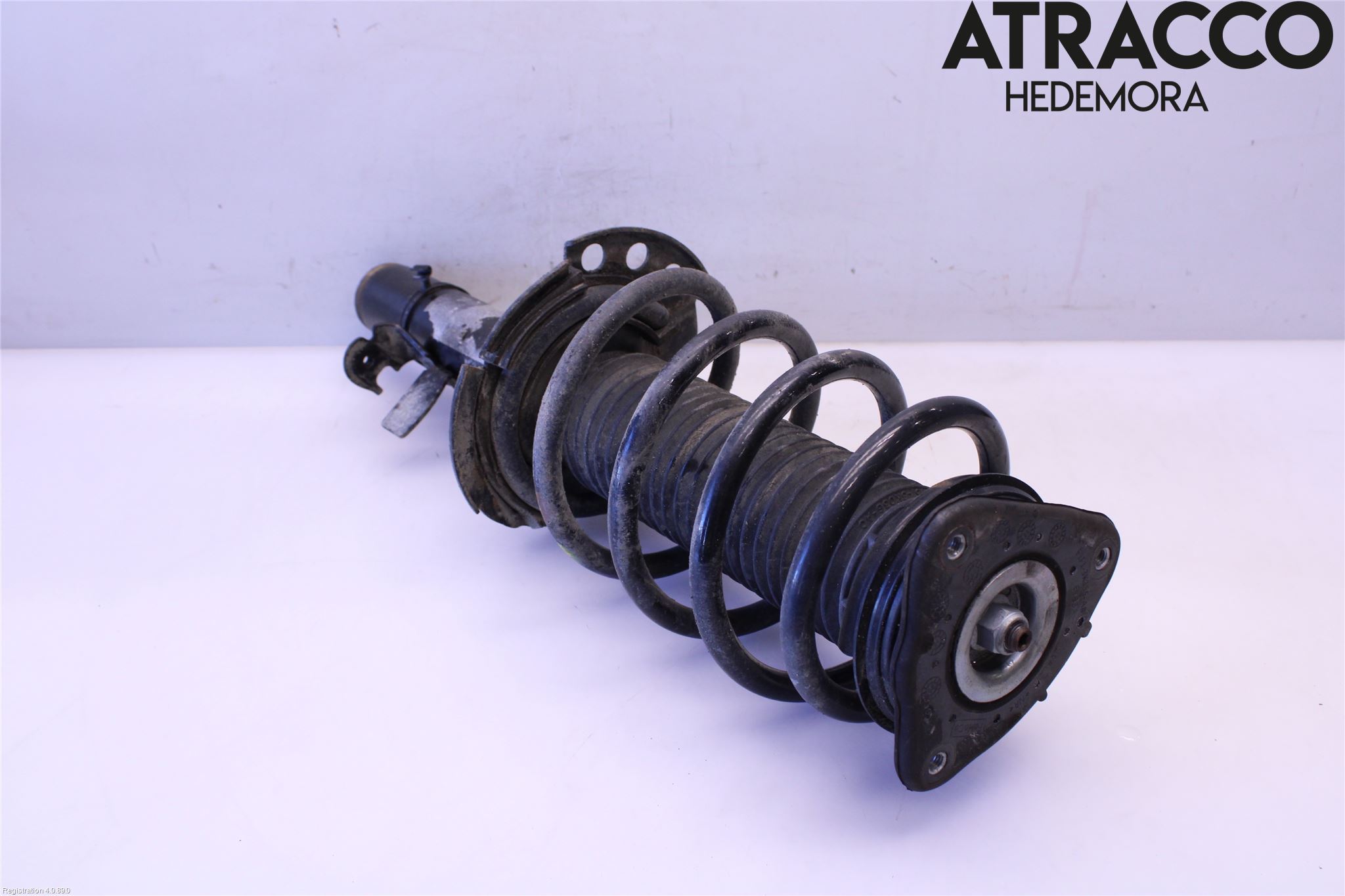 Ford FOCUS 15-18 Fjäderben Fram Höger