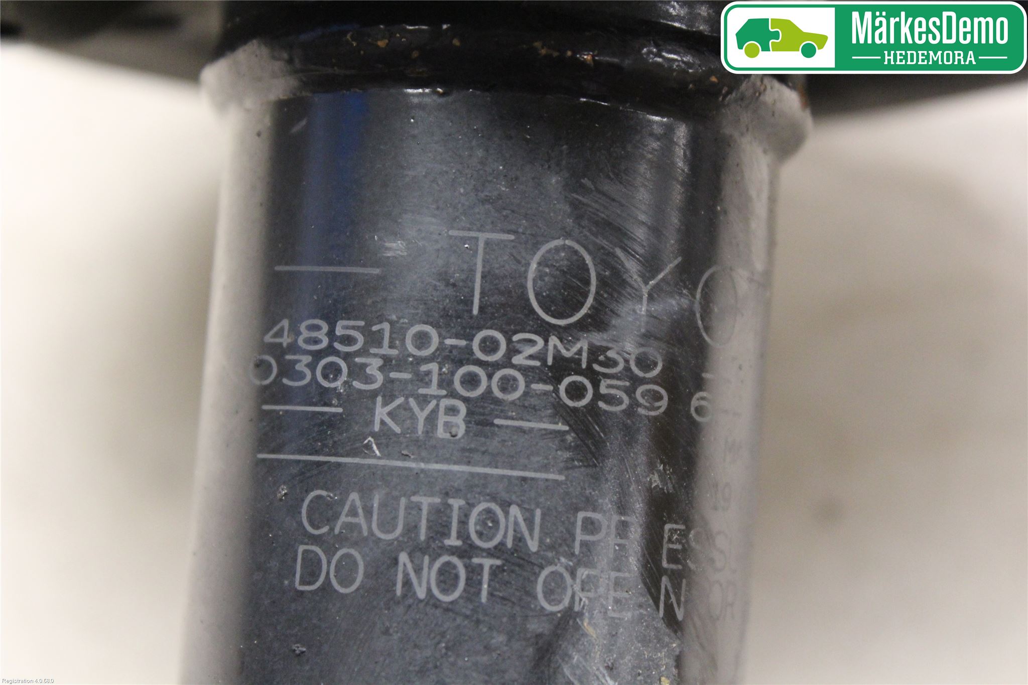 Toyota COROLLA 19- Fjäderben Fram Höger