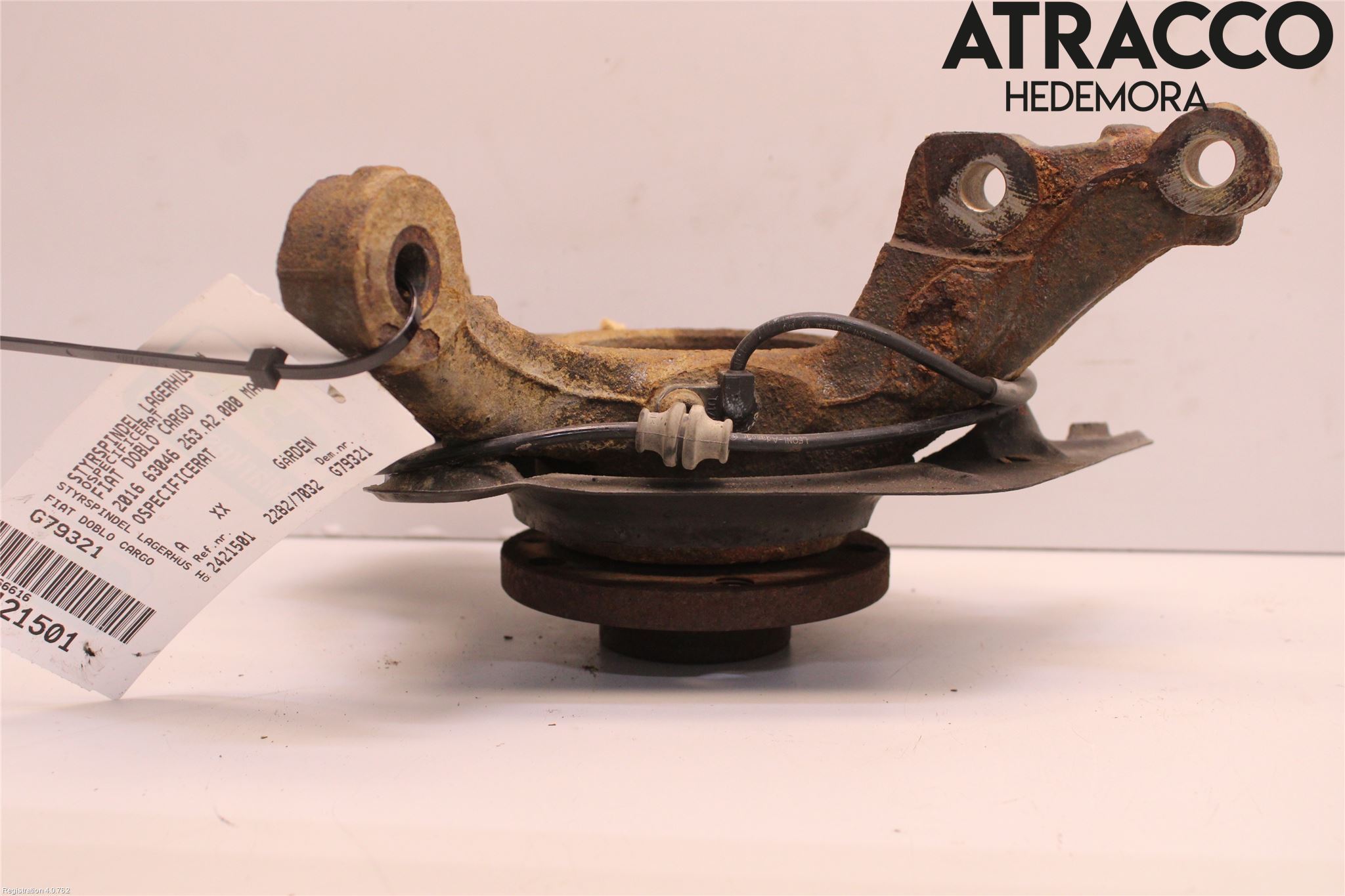 Fiat DOBLO CARGO Styrspindel Lagerhus Hö