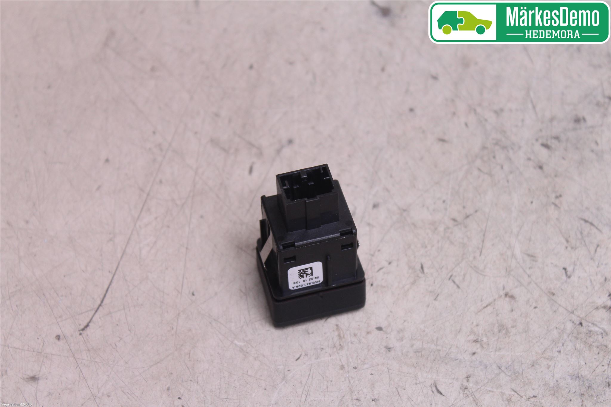 Audi A4/S4 B9 16-19 Strömställare Varnings