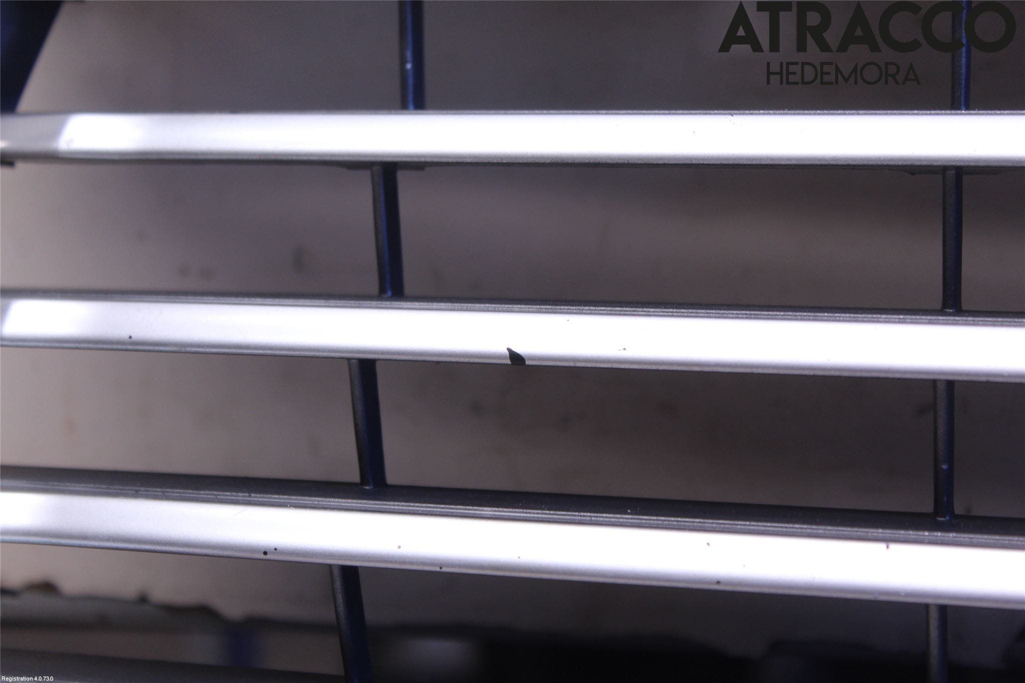 Subaru FORESTER SG 06- Grill Komp