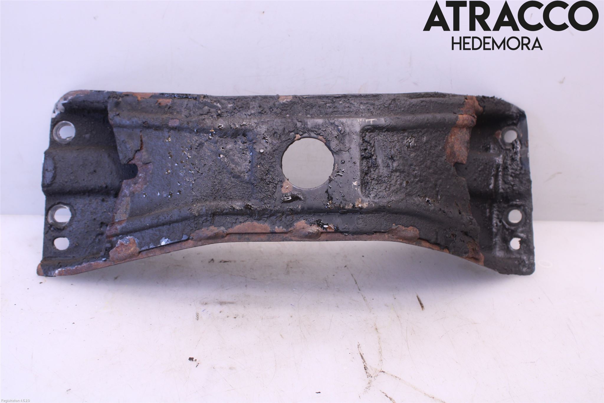 Volvo 940 91-98 Växellådsbalk