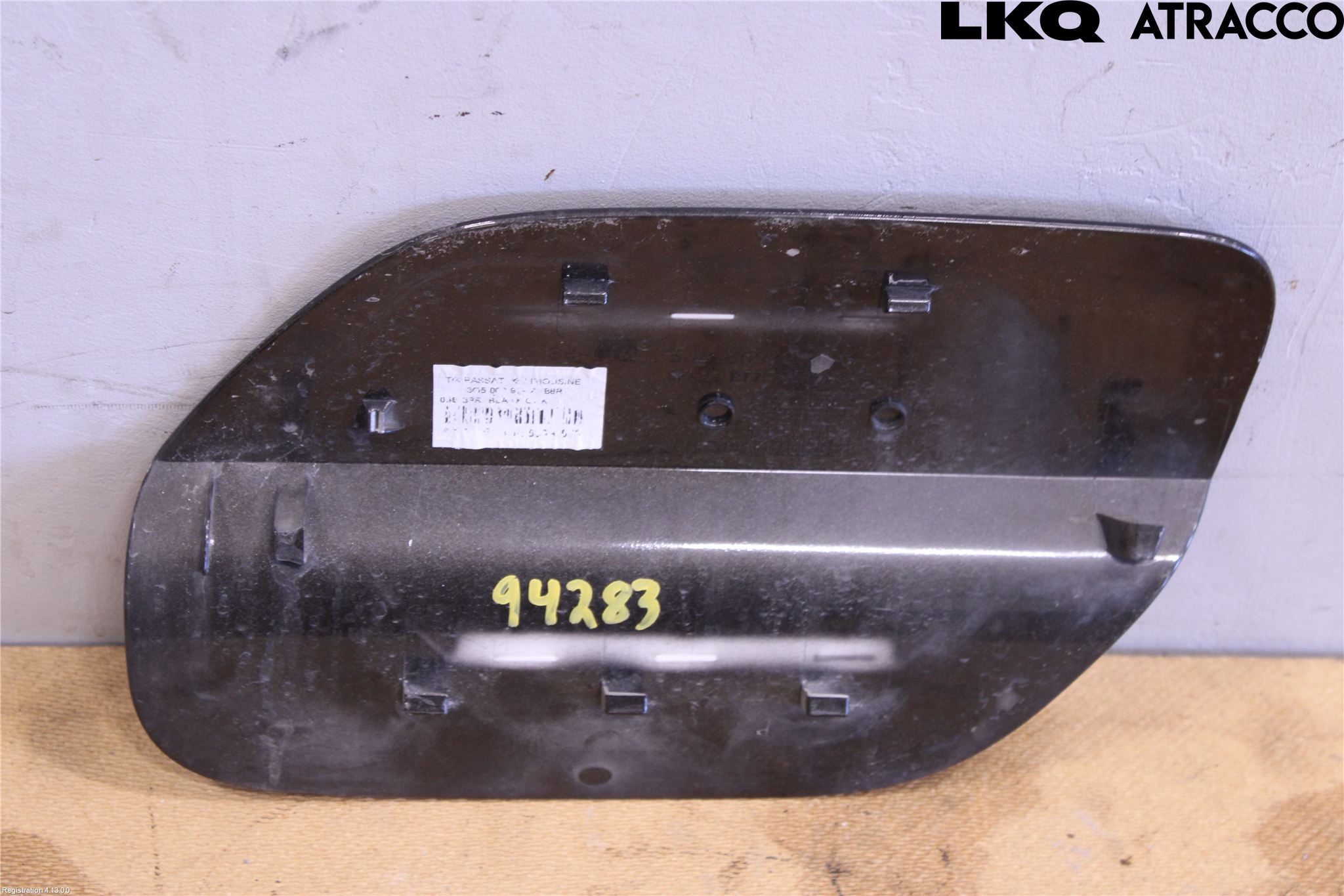 Volkswagen VW PASSAT 15-19 Tanklucka