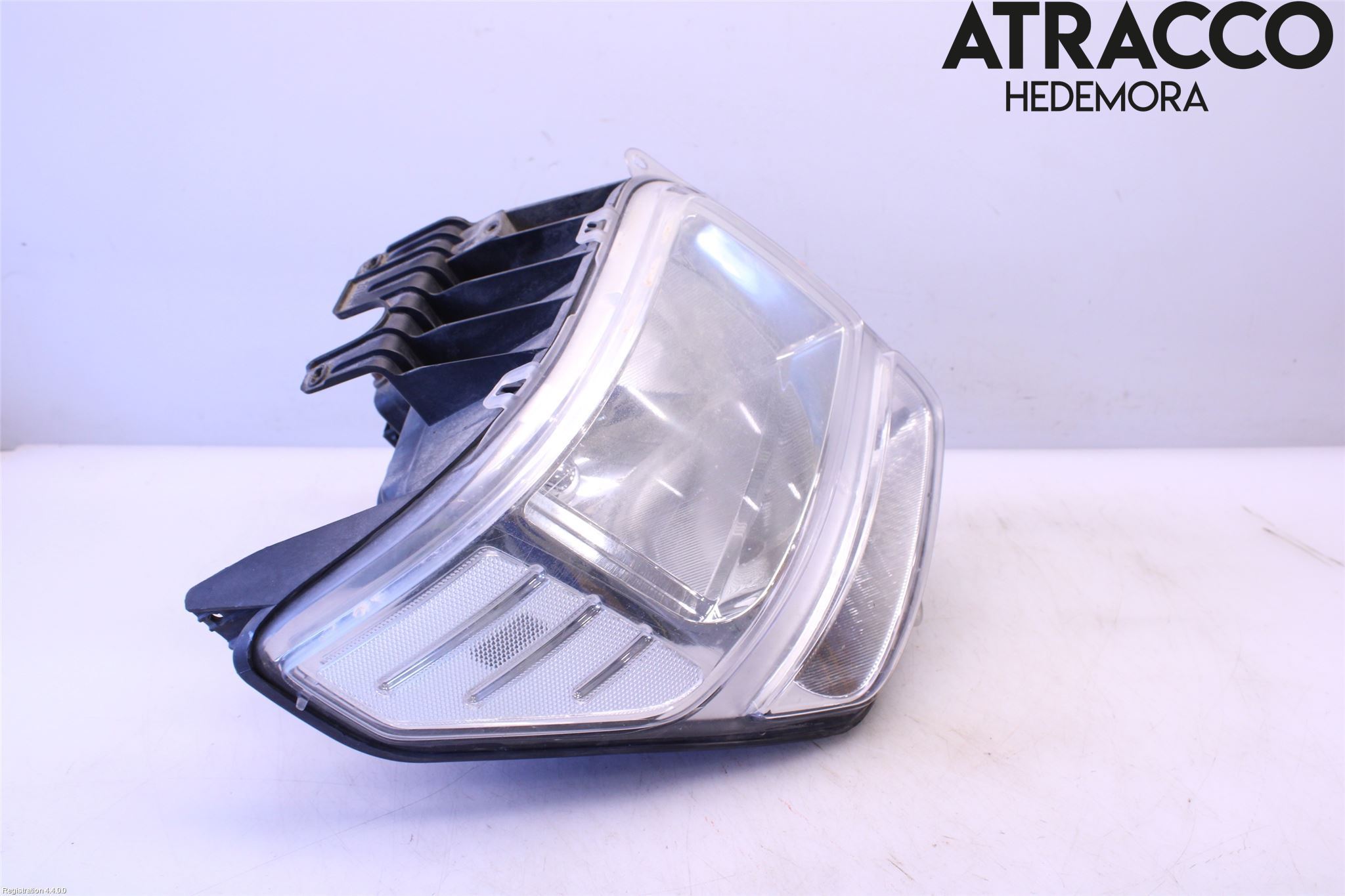 Dodge NITRO Strålkastare Höger