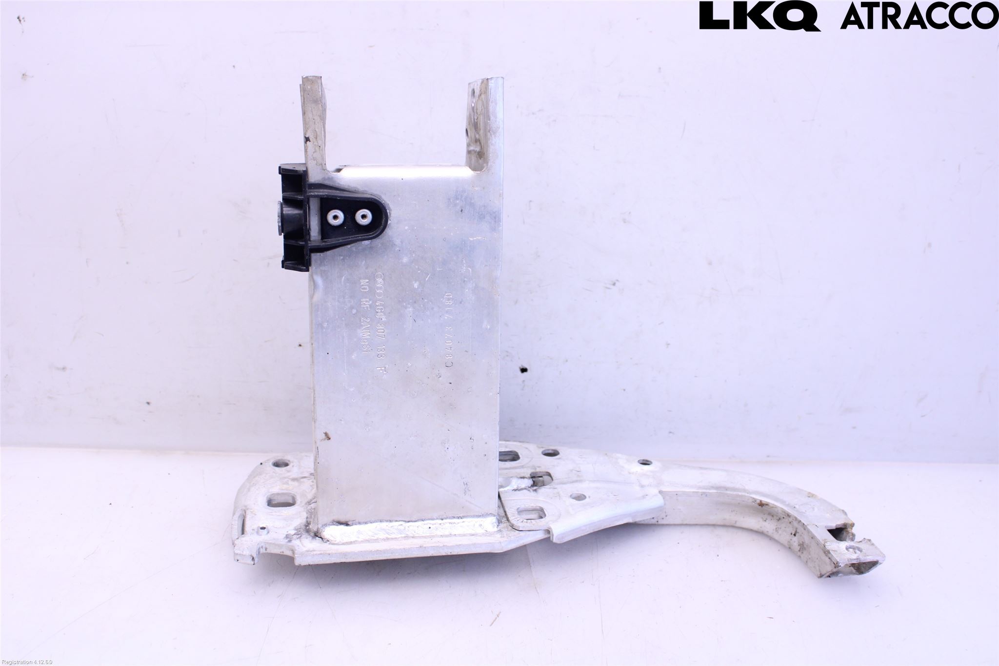 Audi A6 ALLROAD 12-18 Stötfångarbärjärn Fram