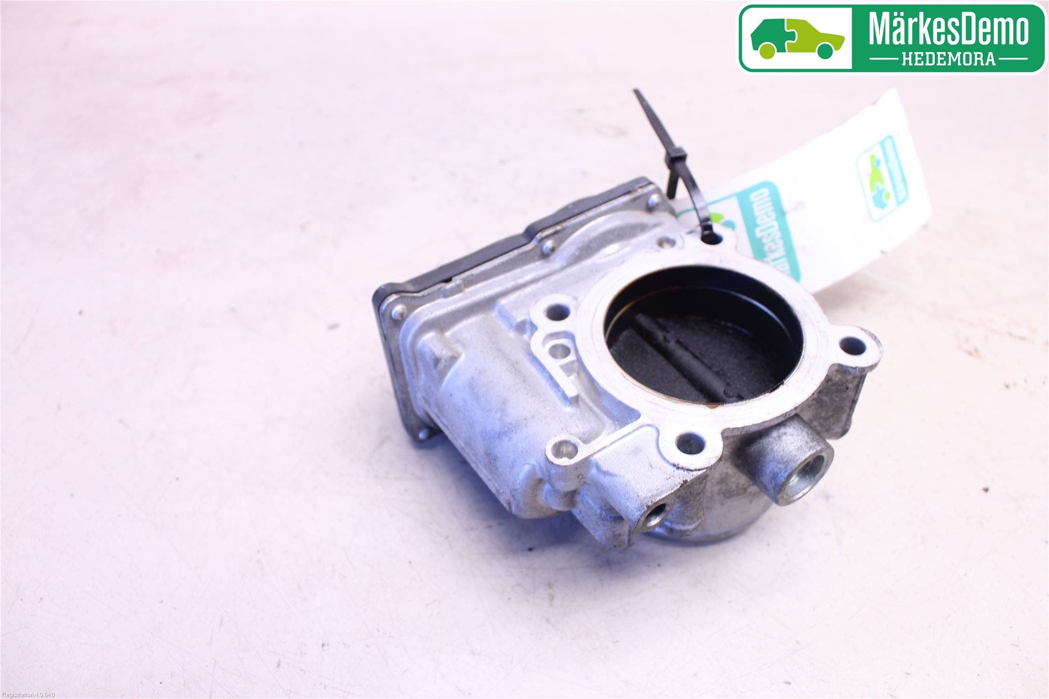 Subaru OUTBACK 10-15 Injspjällhus