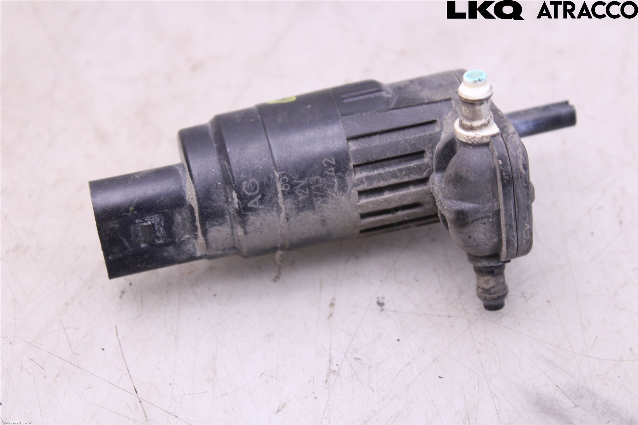 Volkswagen VW GOLF / E-GOLF VII 13-20 Spolarpump Vindruta