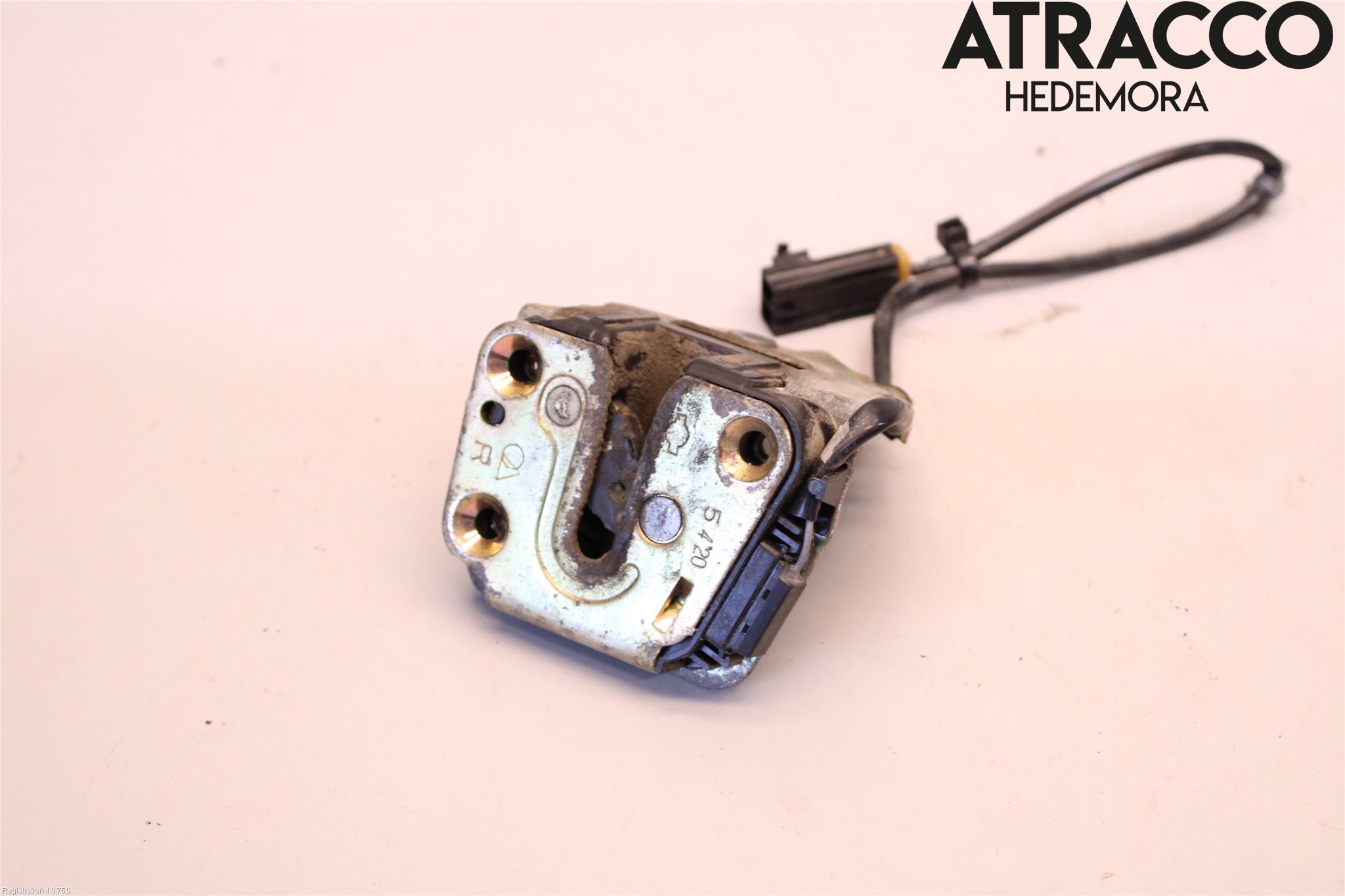 Nissan NAVARA 05-16 Låskista-Dörrlås