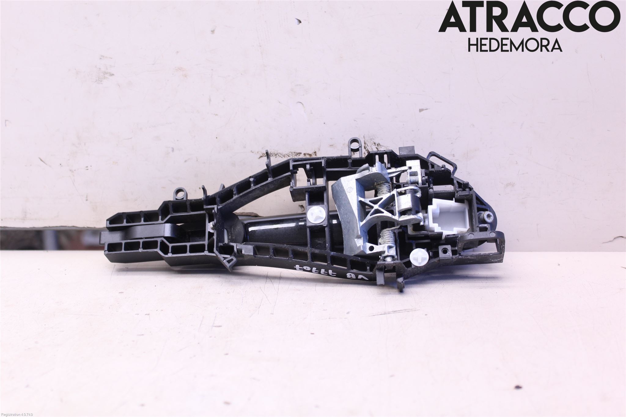 BMW 1 F20/F21 11-19 Dörrhandtag Yttre Vä