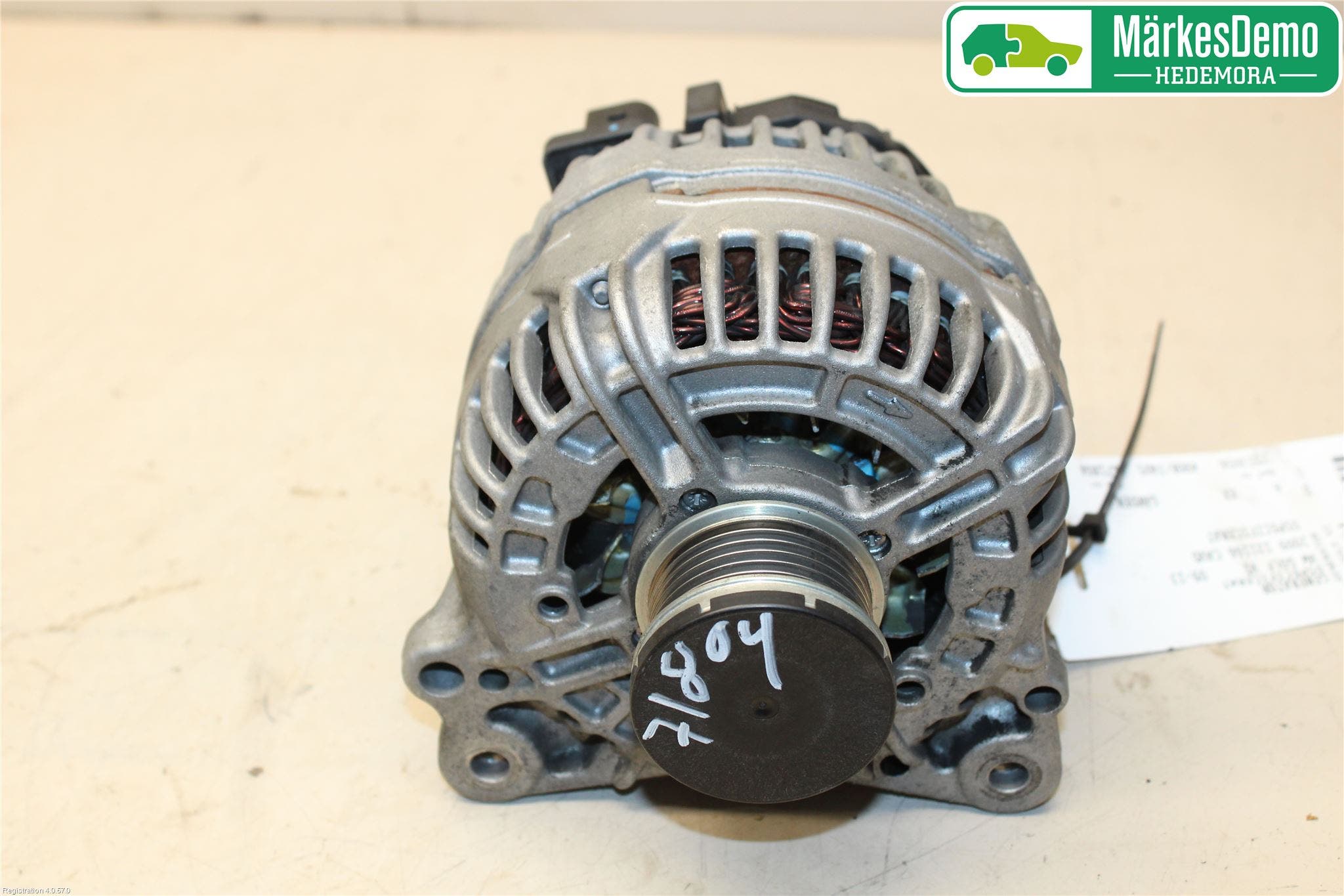 Volkswagen VW GOLF VI 09-13 Generator