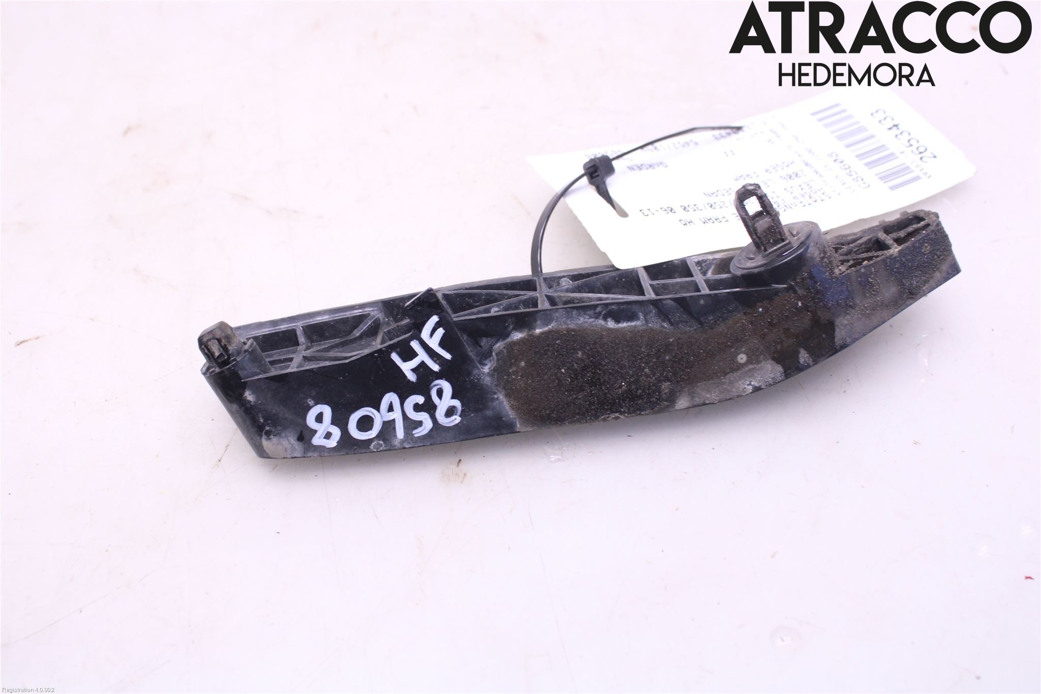 Lexus IS 220d/250/350 06-13 Stötfångarfäste Fram Hö