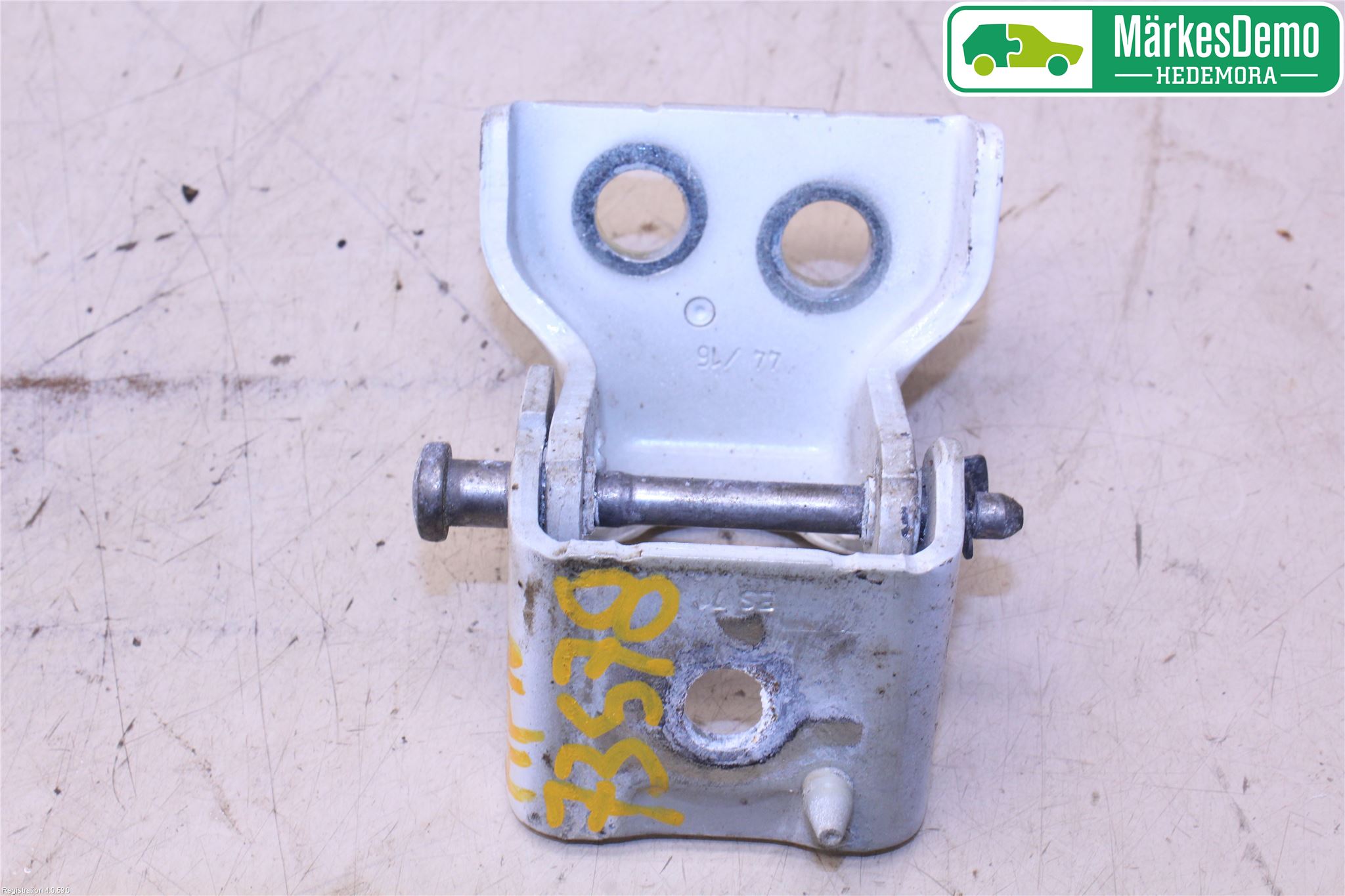 Peugeot PARTNER 16-18 Dörrgångjärn