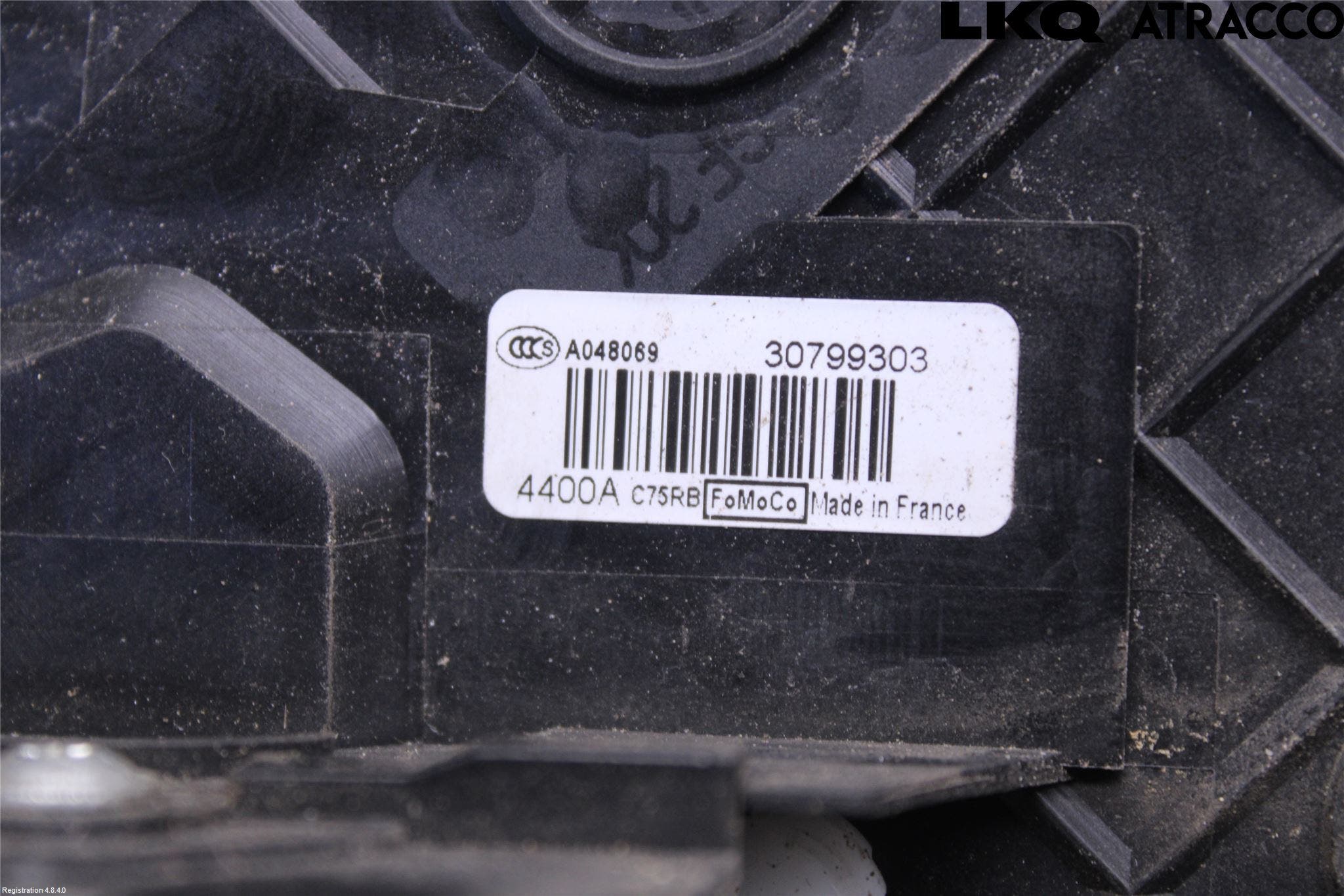 Volvo XC60 09-13 Låskista-Dörrlås