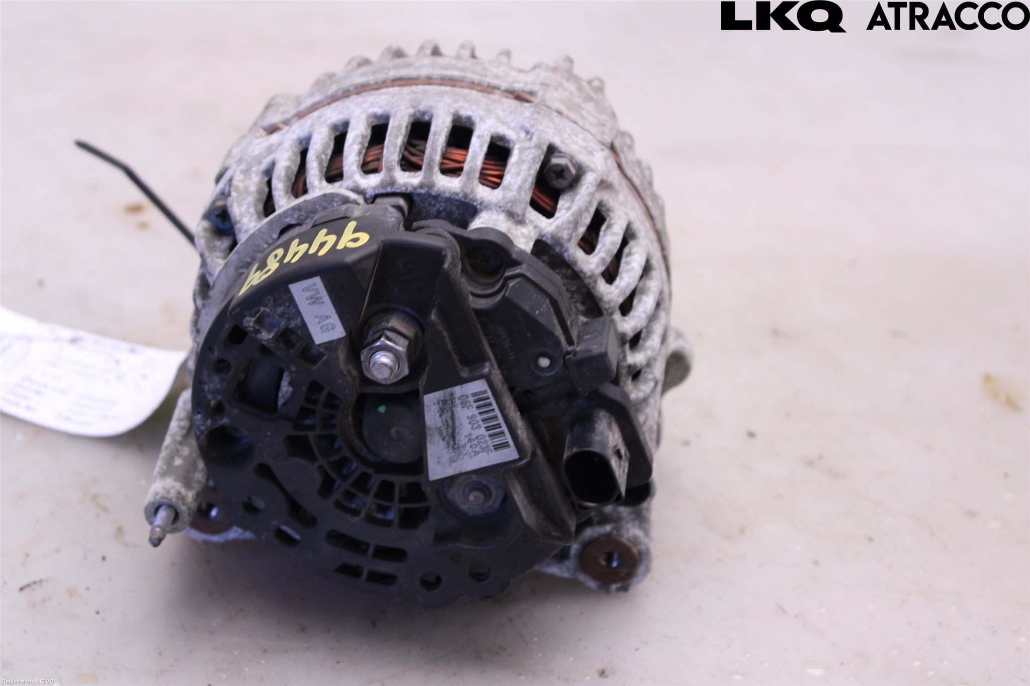 Volkswagen VW CADDY      04-10 Generator