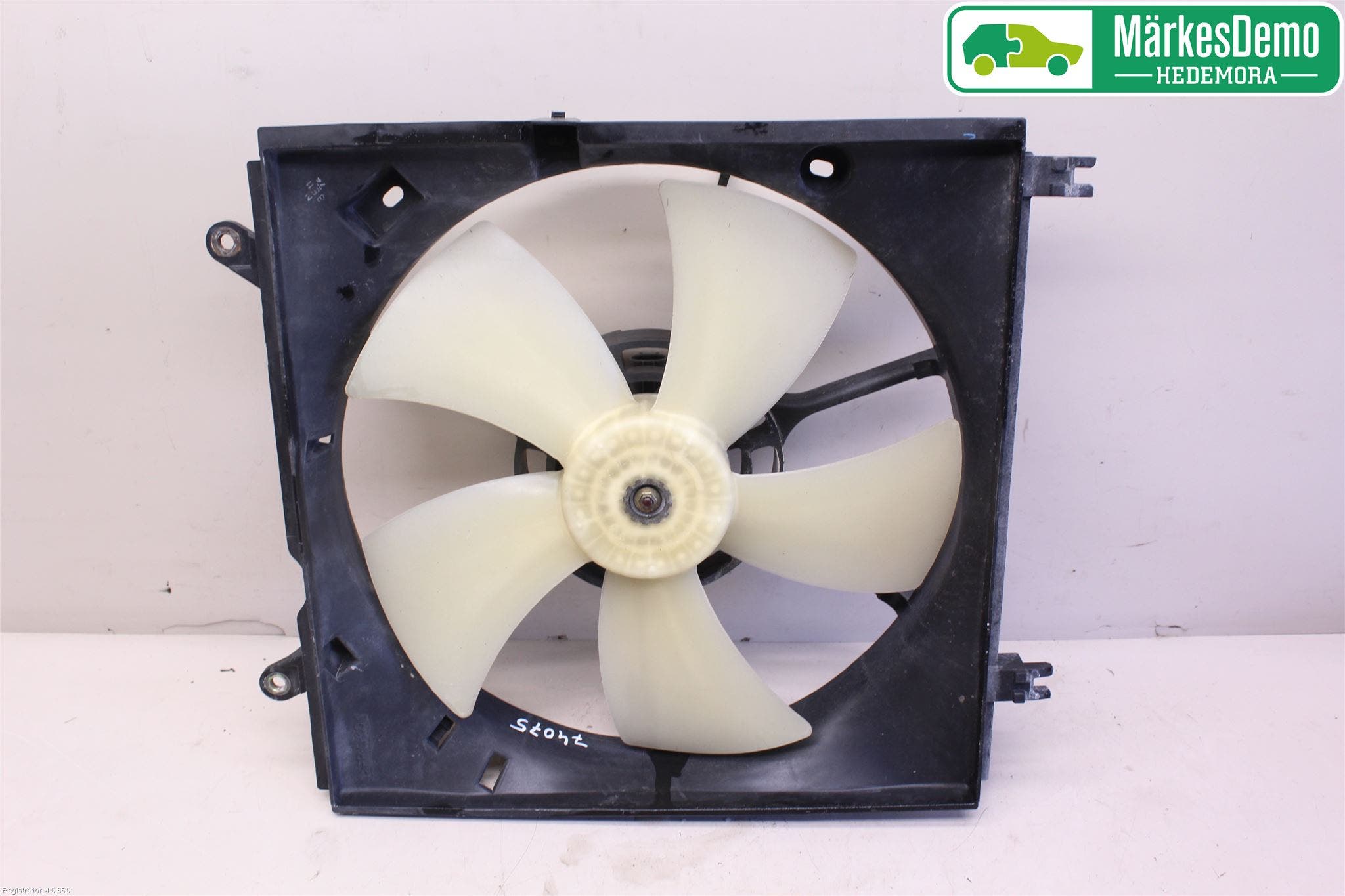 Toyota RAV 4 00-06 Kylfläkt El