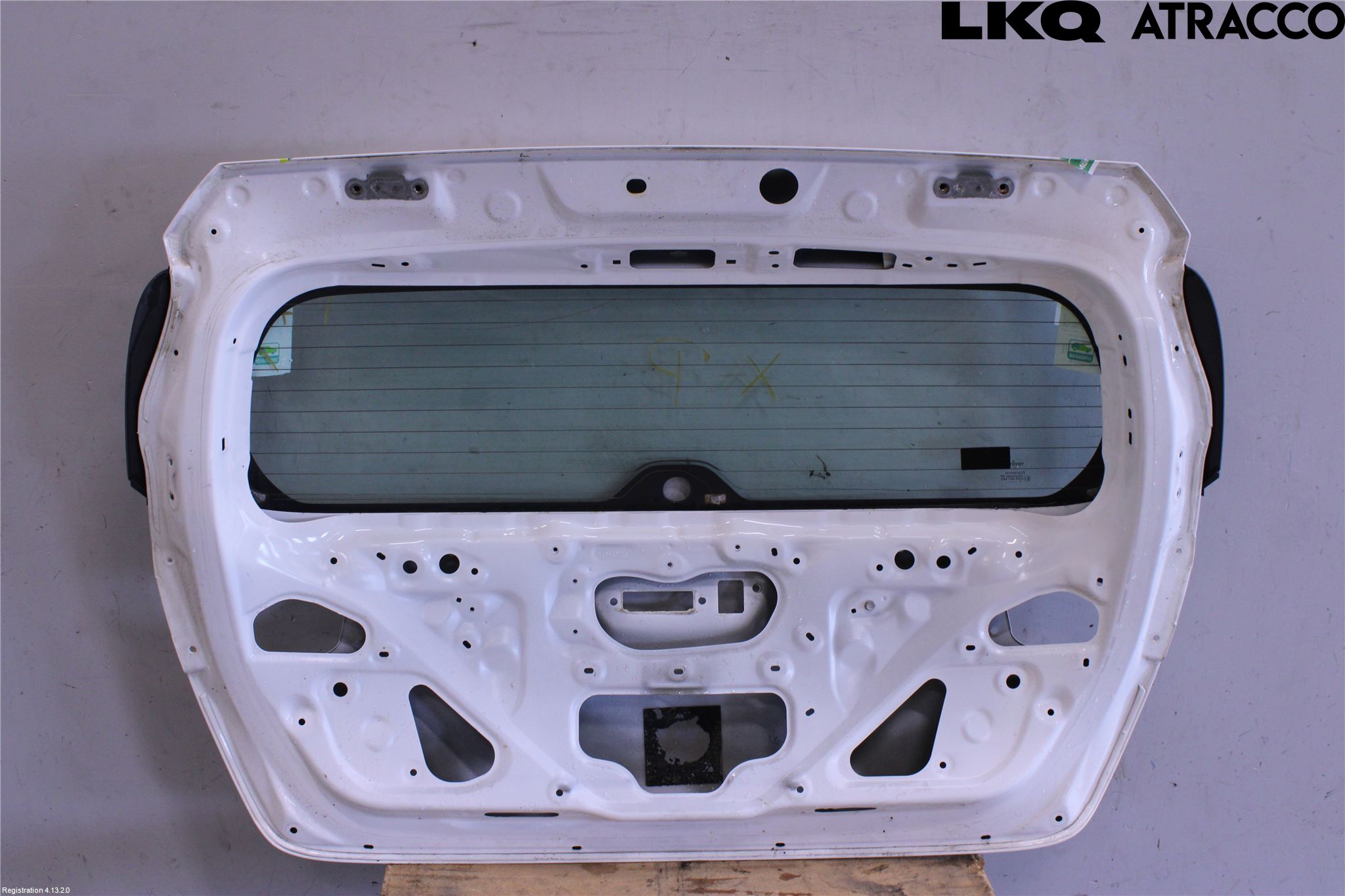 Toyota AURIS 13-19 Baklucka Cc-Kombi-Sedan