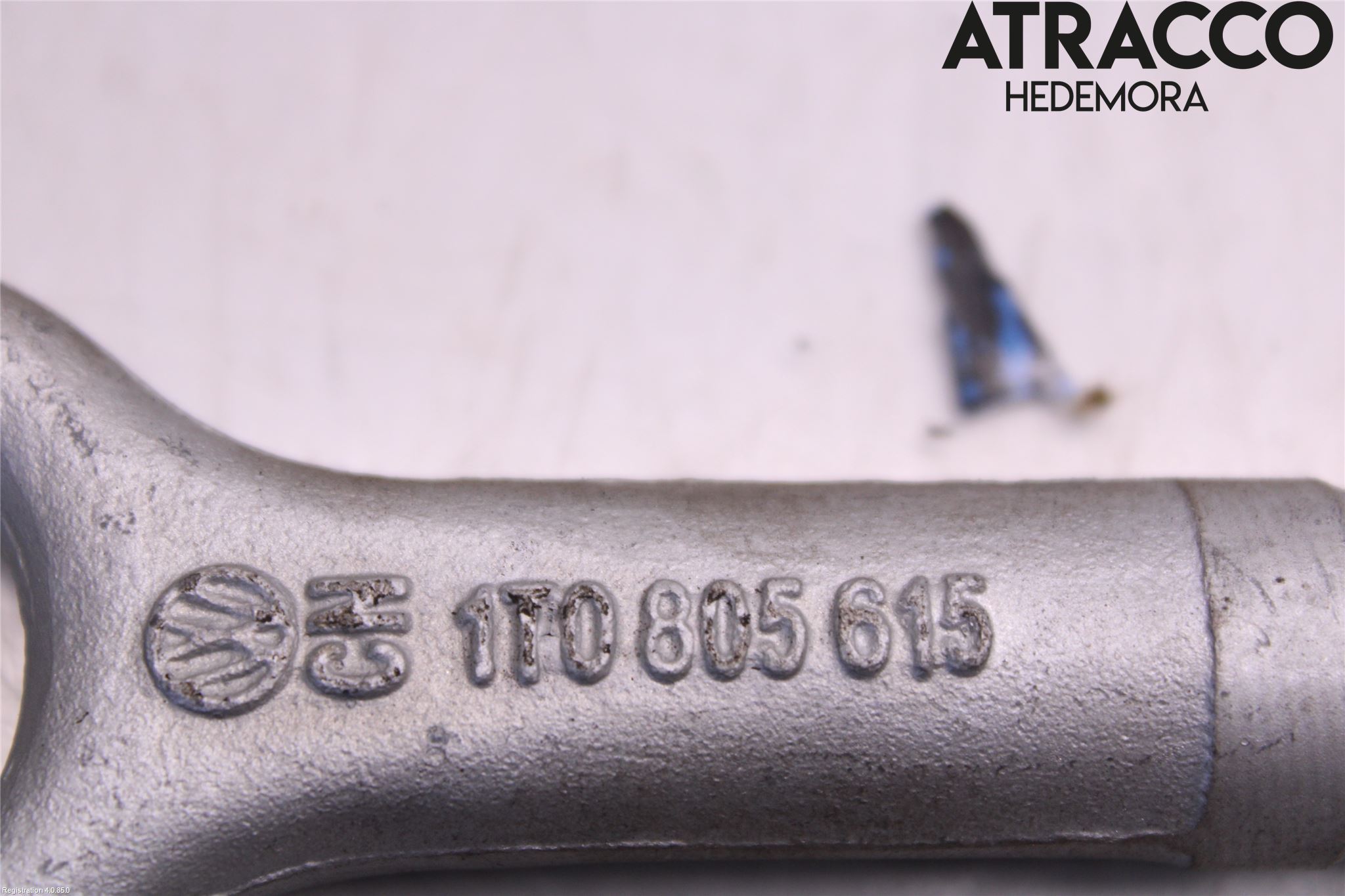 Volkswagen VW SCIROCCO 09-17 Bogserögla