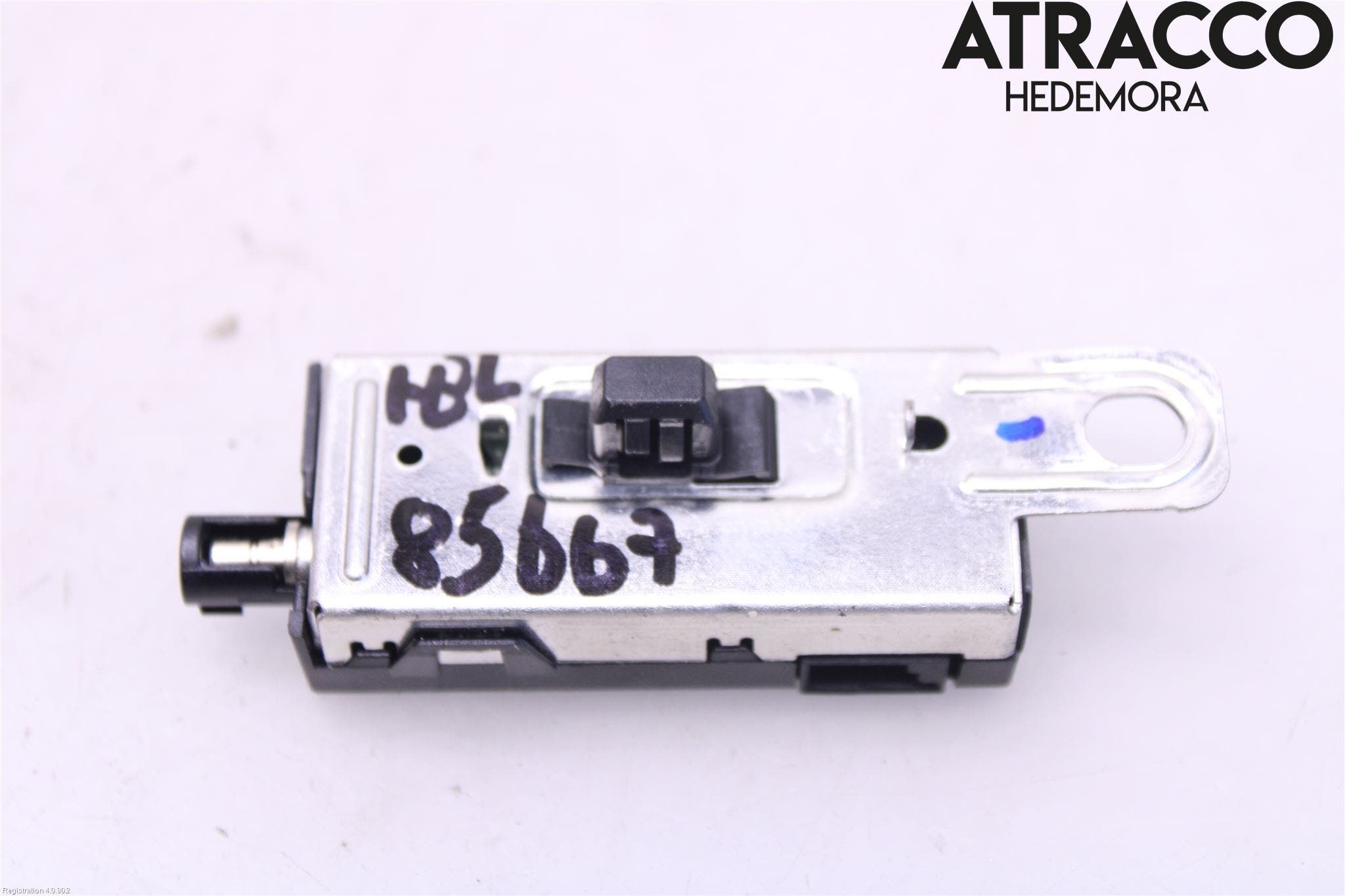 Ford KUGA 17-19 Antennförstärkare