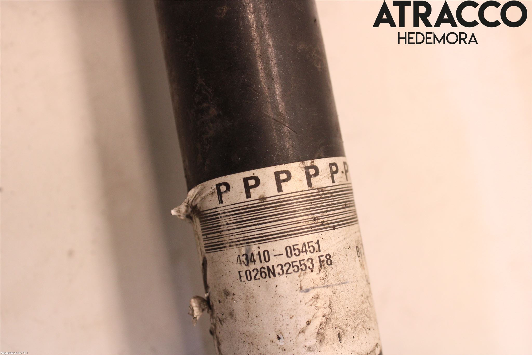 Toyota AVENSIS 16-18 Drivaxel Fram Höger