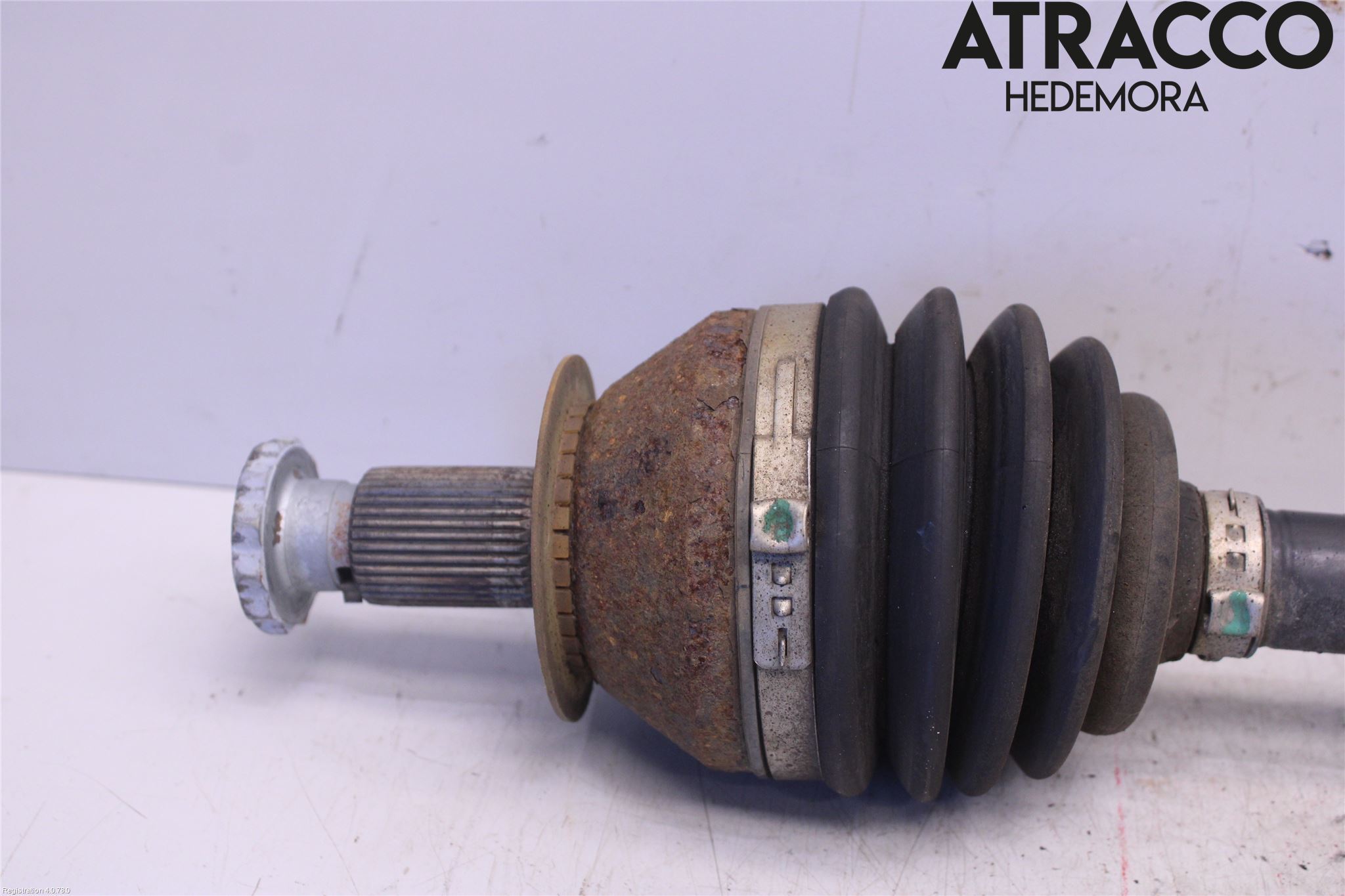 Skoda FABIA 15-21 Drivaxel Fram Vänster