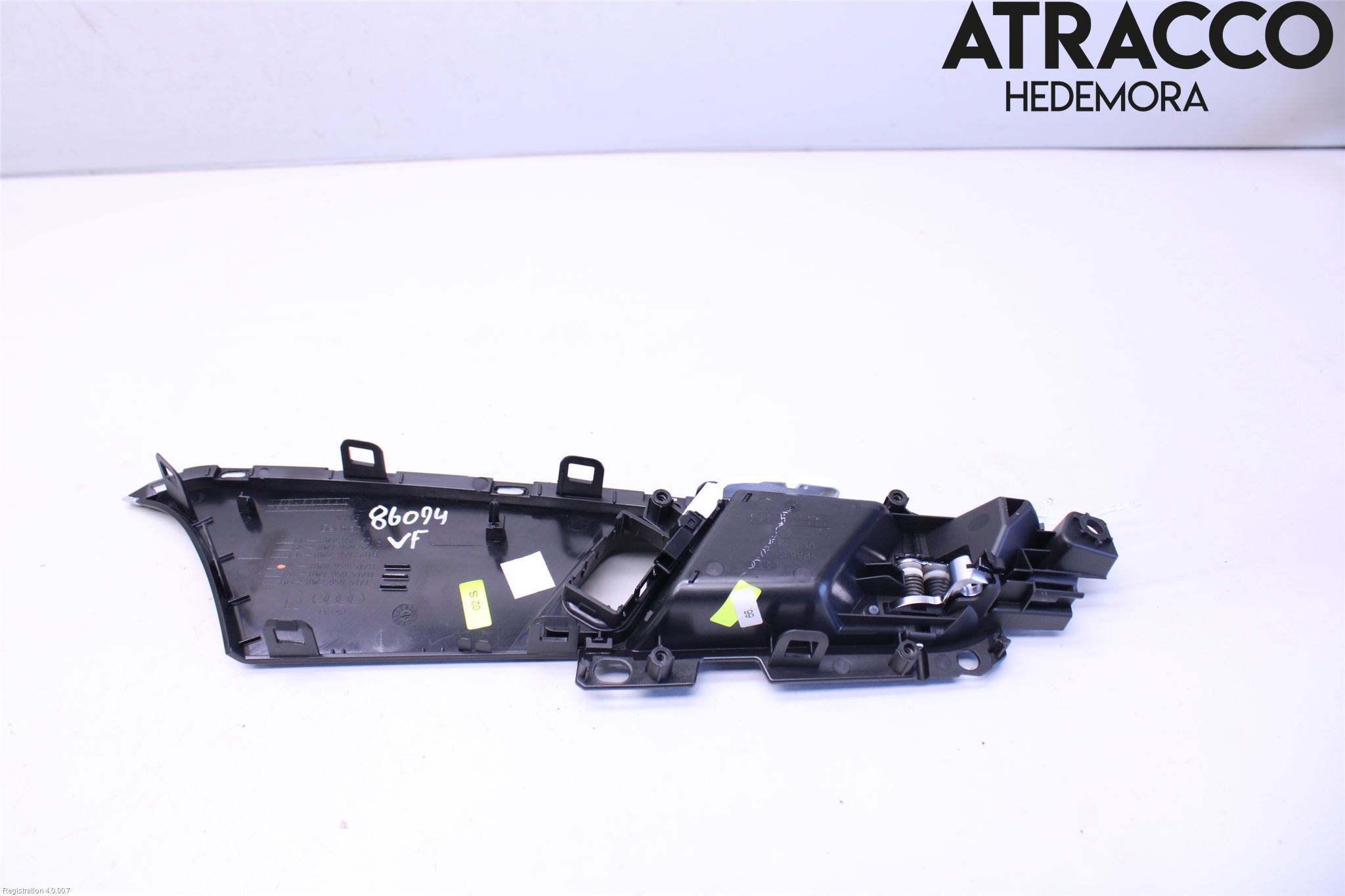 Audi A4 ALLROAD 17- Dörrhandtag Inre Vä