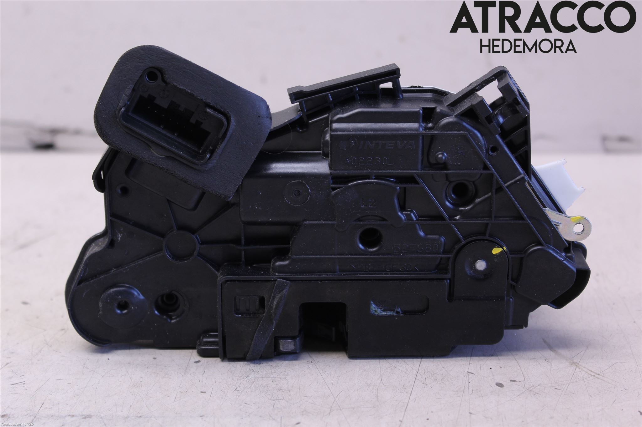 Volkswagen VW PASSAT 15-19 Låskista-Dörrlås