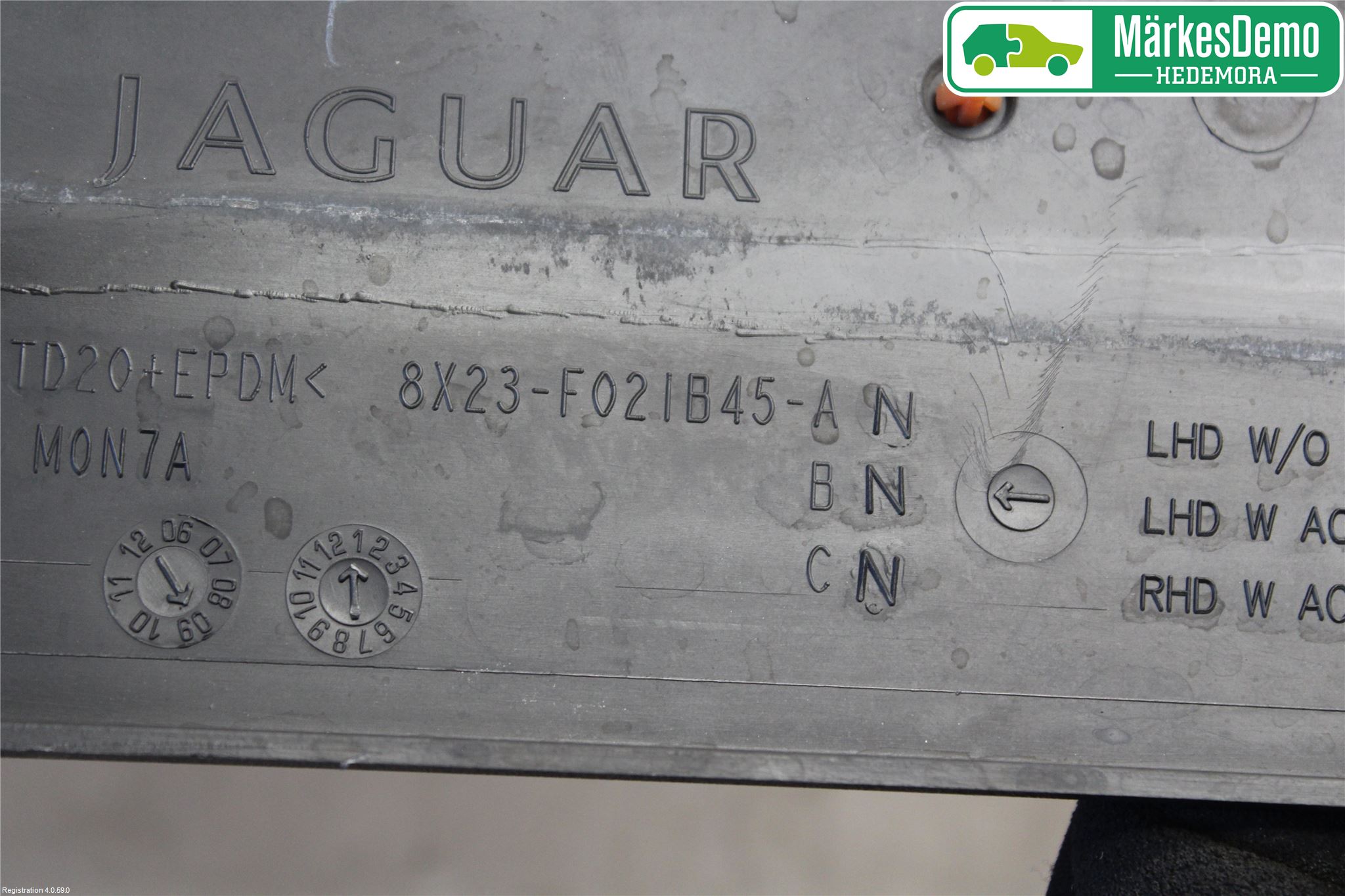 Jaguar XF 08-15 Torpedplåt-Torpedplast