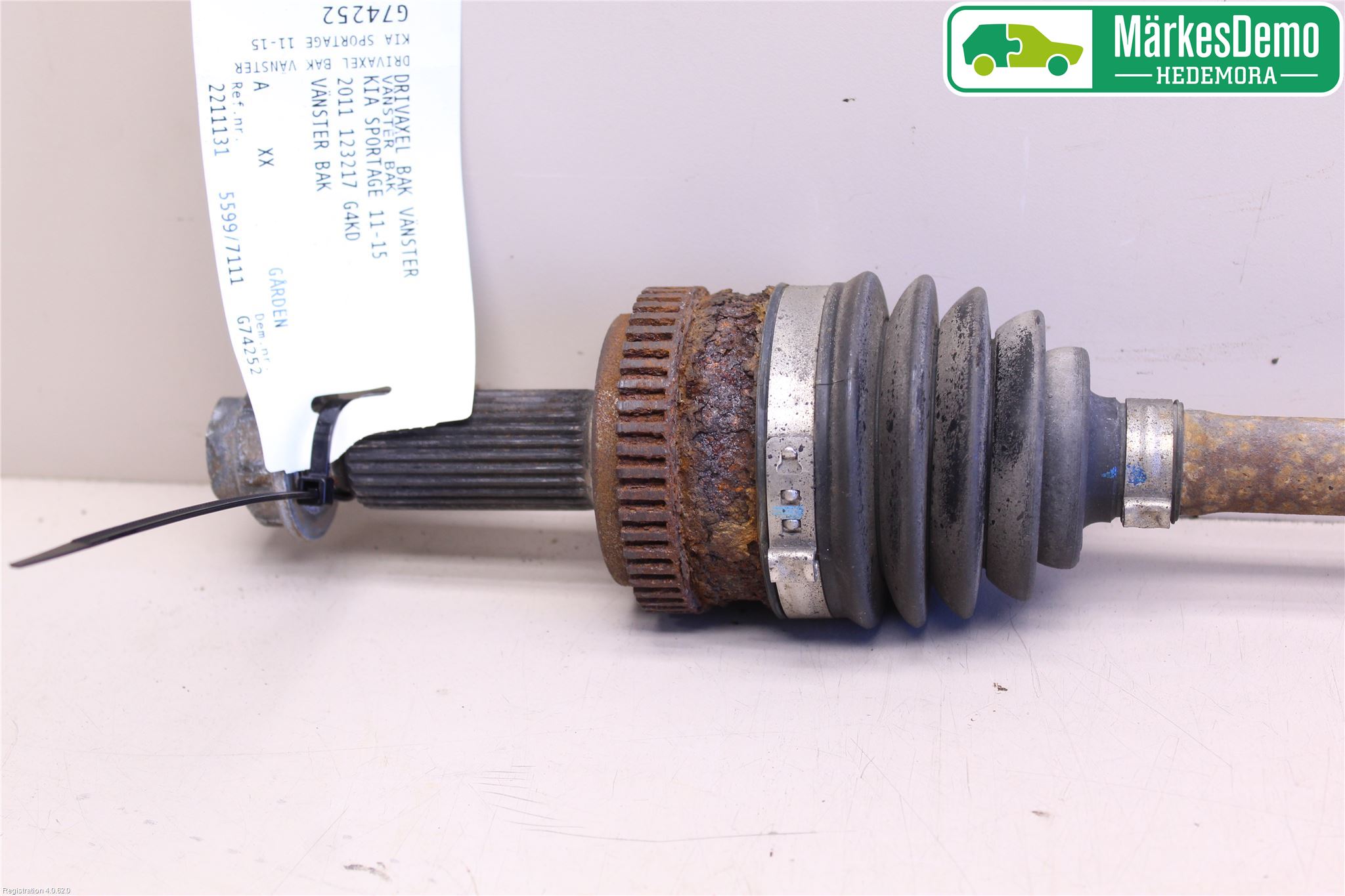 Kia SPORTAGE (SL) 11-15 Drivaxel Bak Vänster