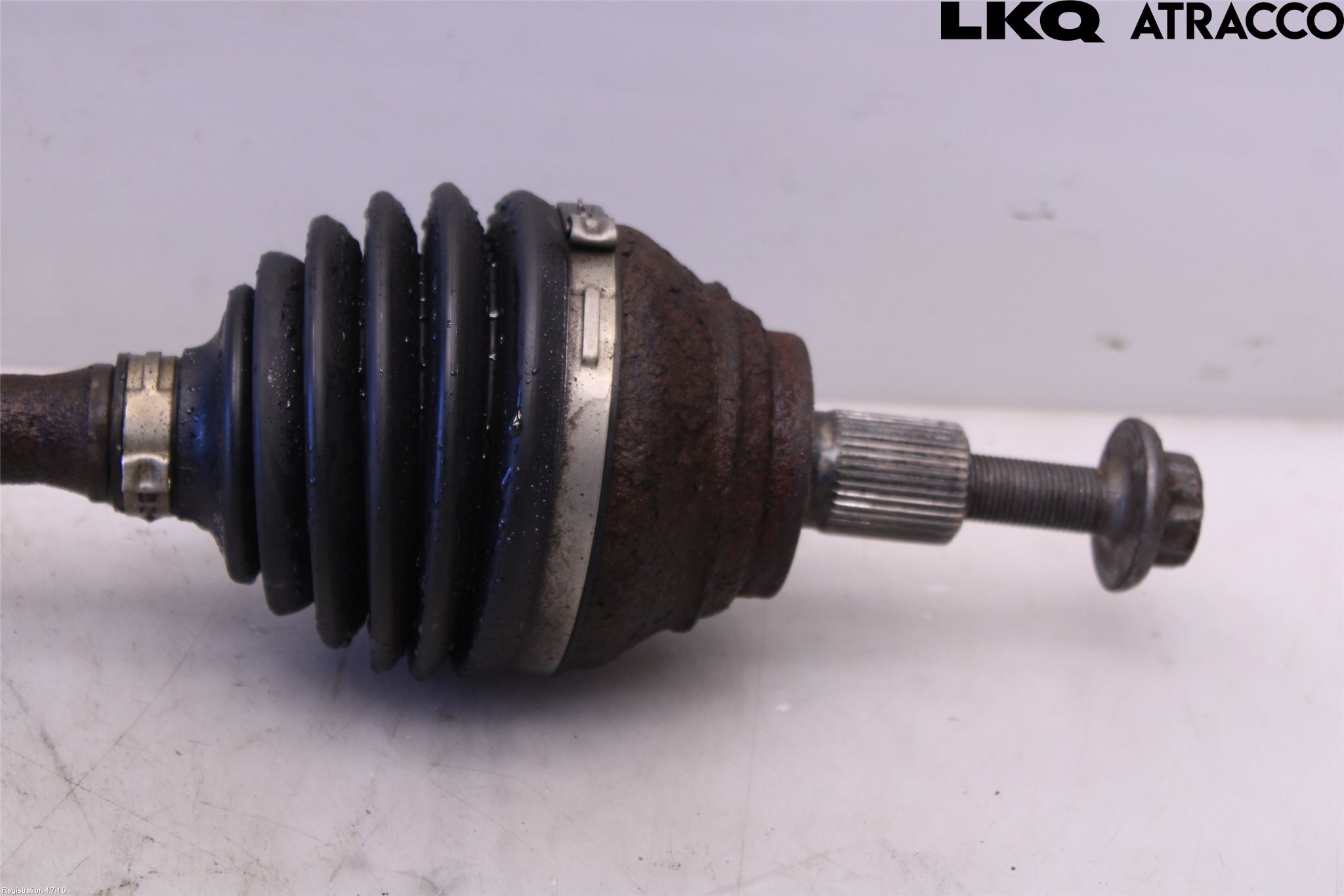 Volkswagen VW TOURAN 16- Drivaxel Fram Vänster